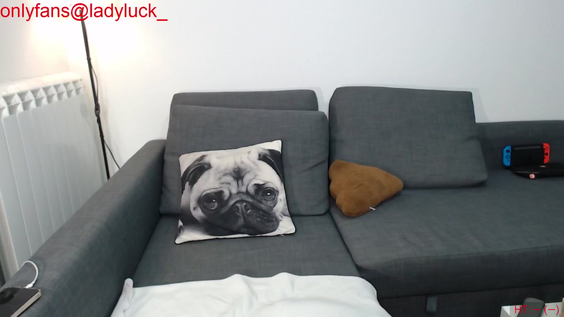 Gallery image thumbnail from ErikasMagic's myfreecams stream on, 03/25/2025, 20:36 image 2 of 20