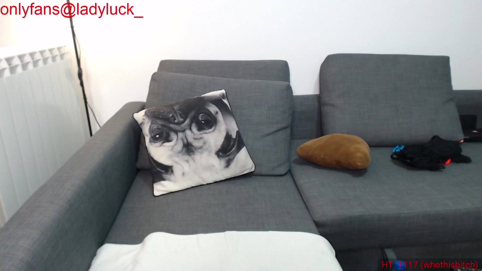 Gallery image thumbnail from ErikasMagic's myfreecams stream on, 04/01/2025, 19:48 image 17 of 20