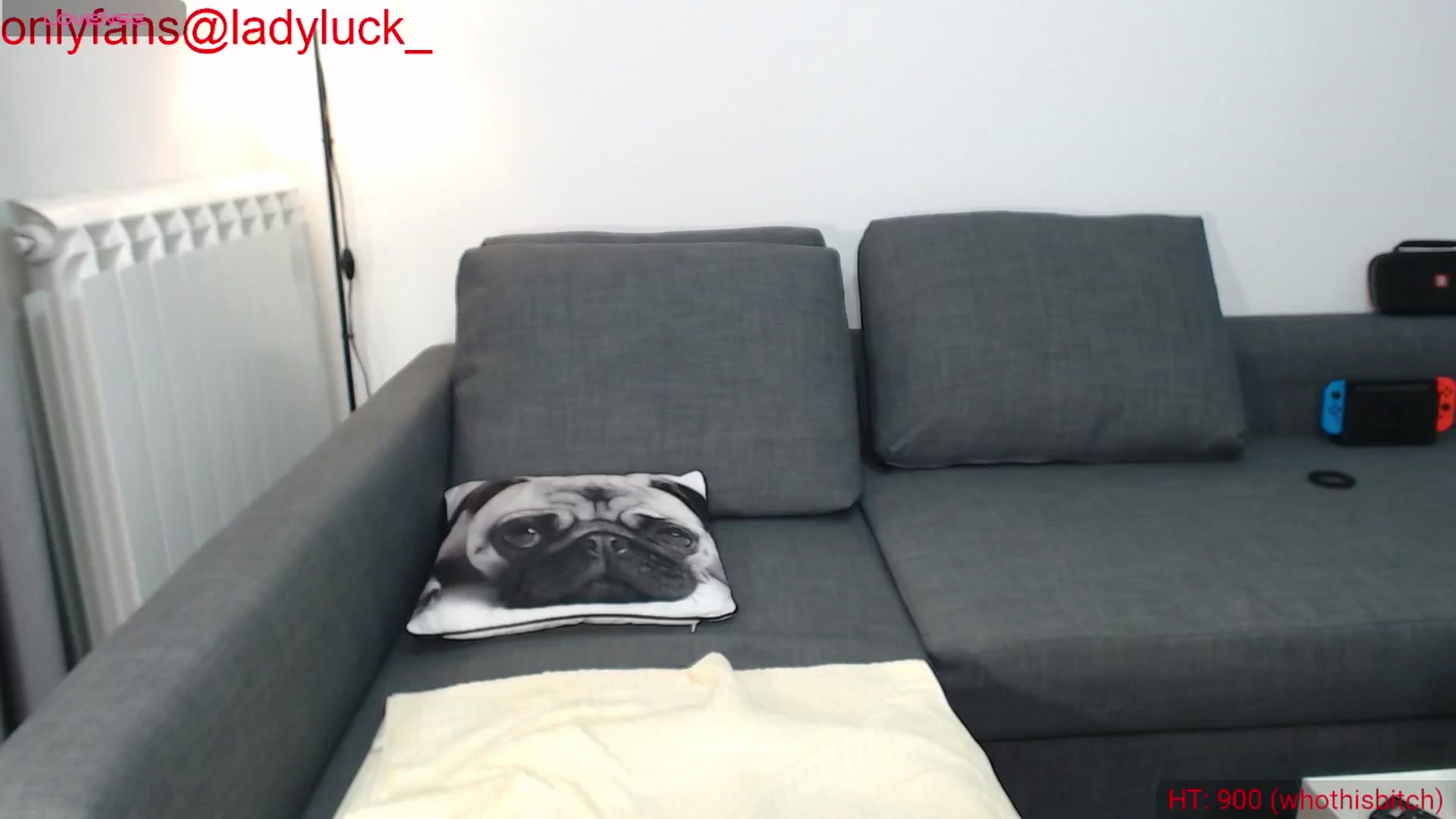 Gallery image thumbnail from ErikasMagic's myfreecams stream on, 06/24/2025, 20:00 image 16 of 20