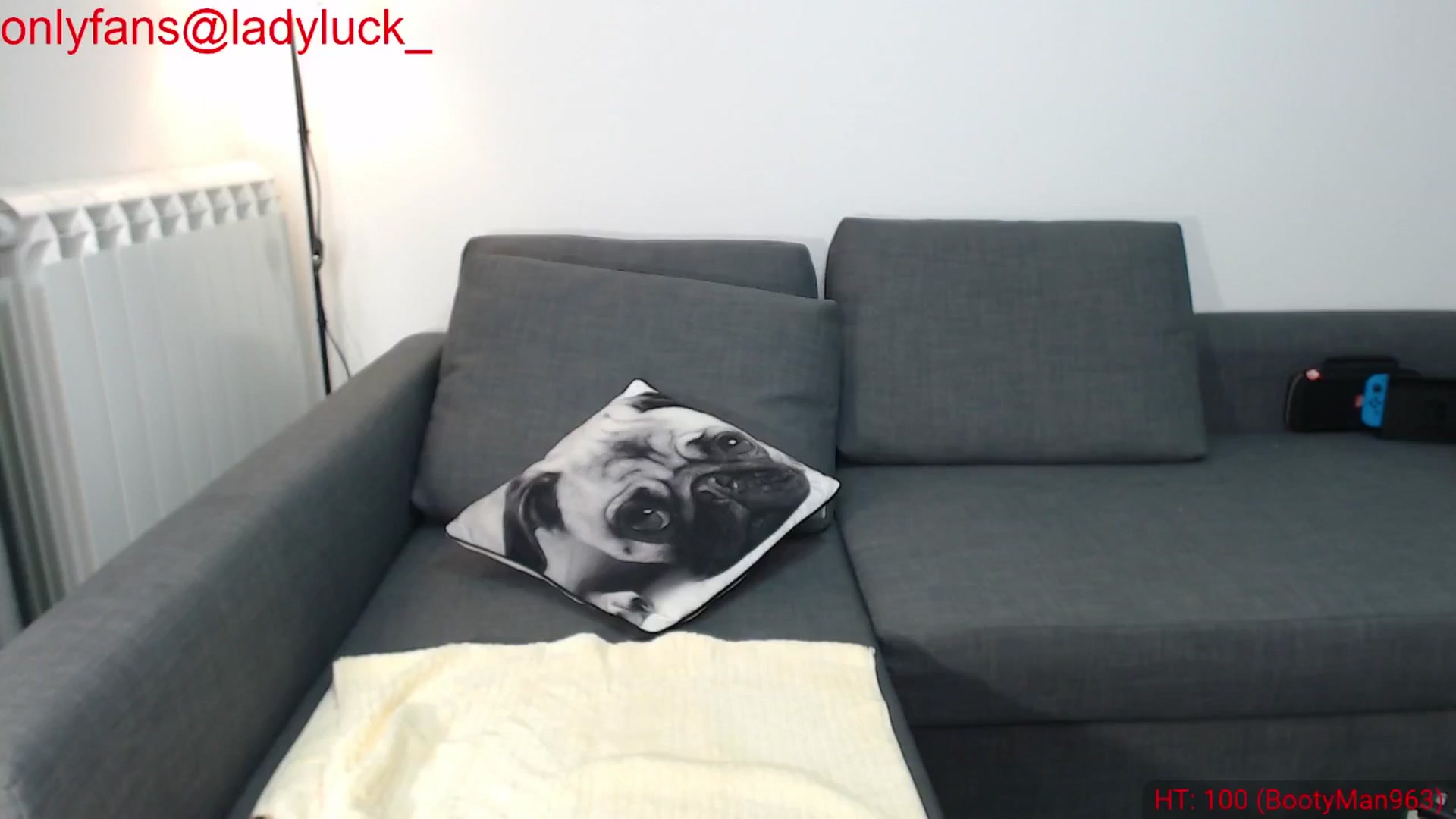 Gallery image thumbnail from ErikasMagic's myfreecams stream on, 07/09/2025, 19:41 image 15 of 20