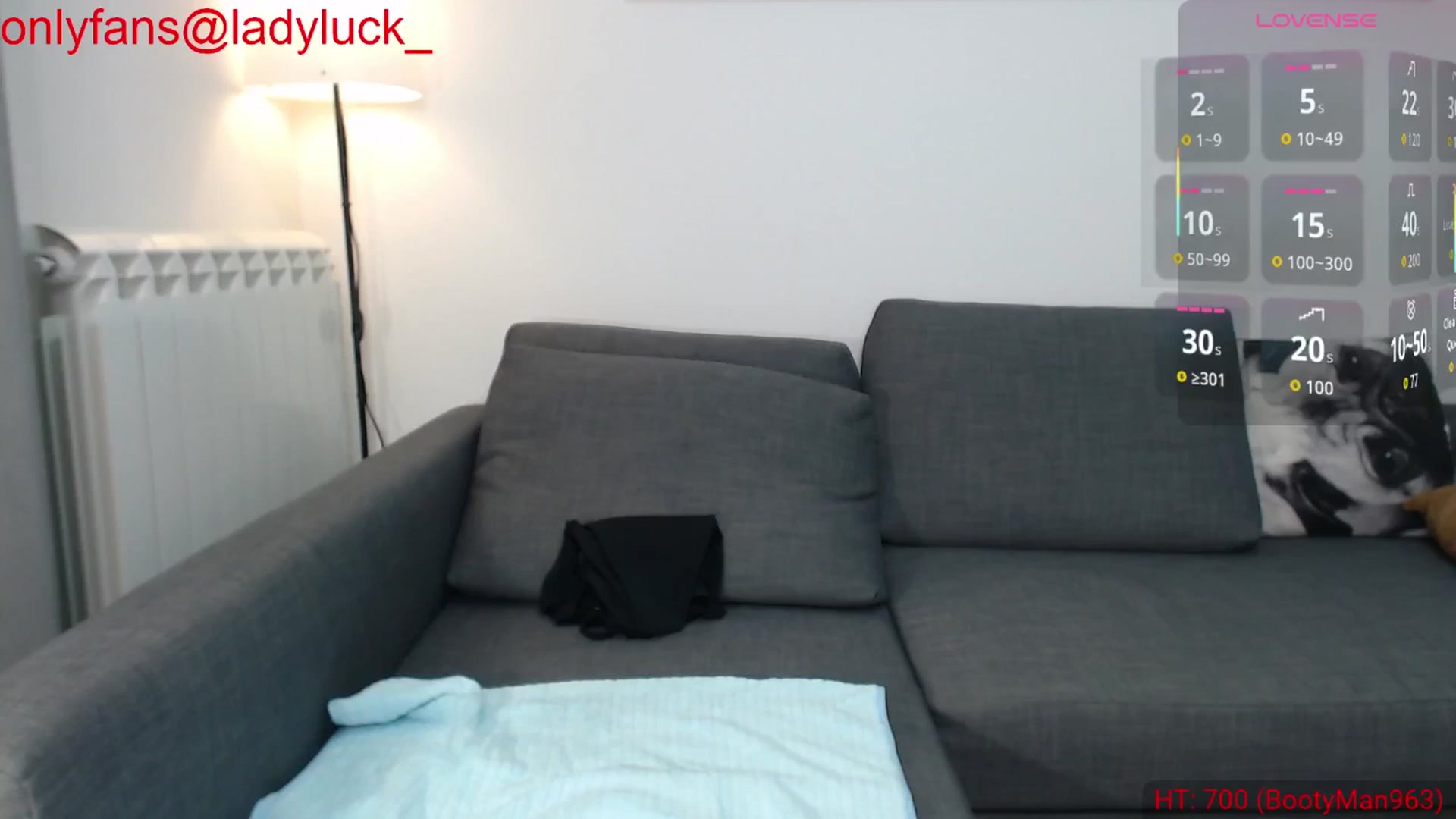 Gallery image thumbnail from ErikasMagic's myfreecams stream on, 10/01/2025, 20:03 image 17 of 20