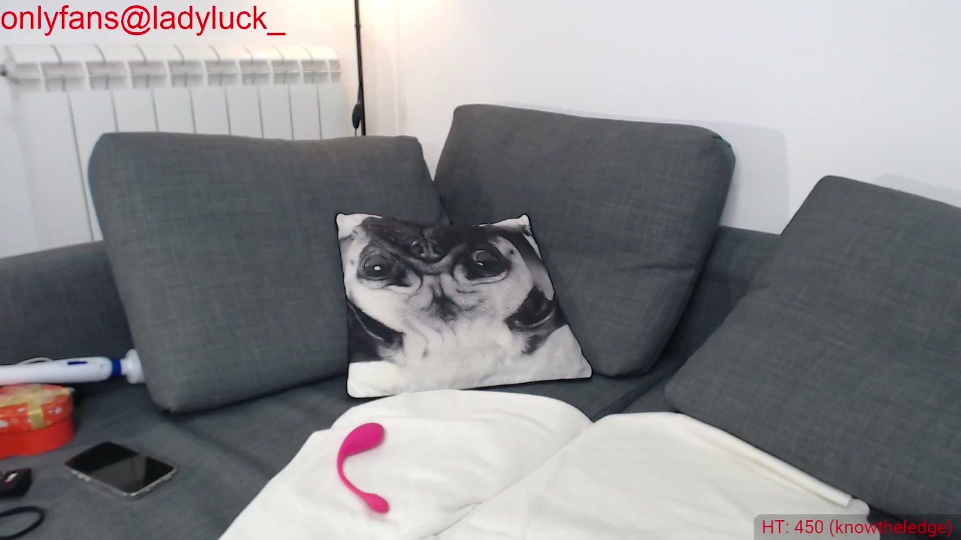 Gallery image thumbnail from ErikasMagic's myfreecams stream on, 01/10/2026, 22:16 image 14 of 20
