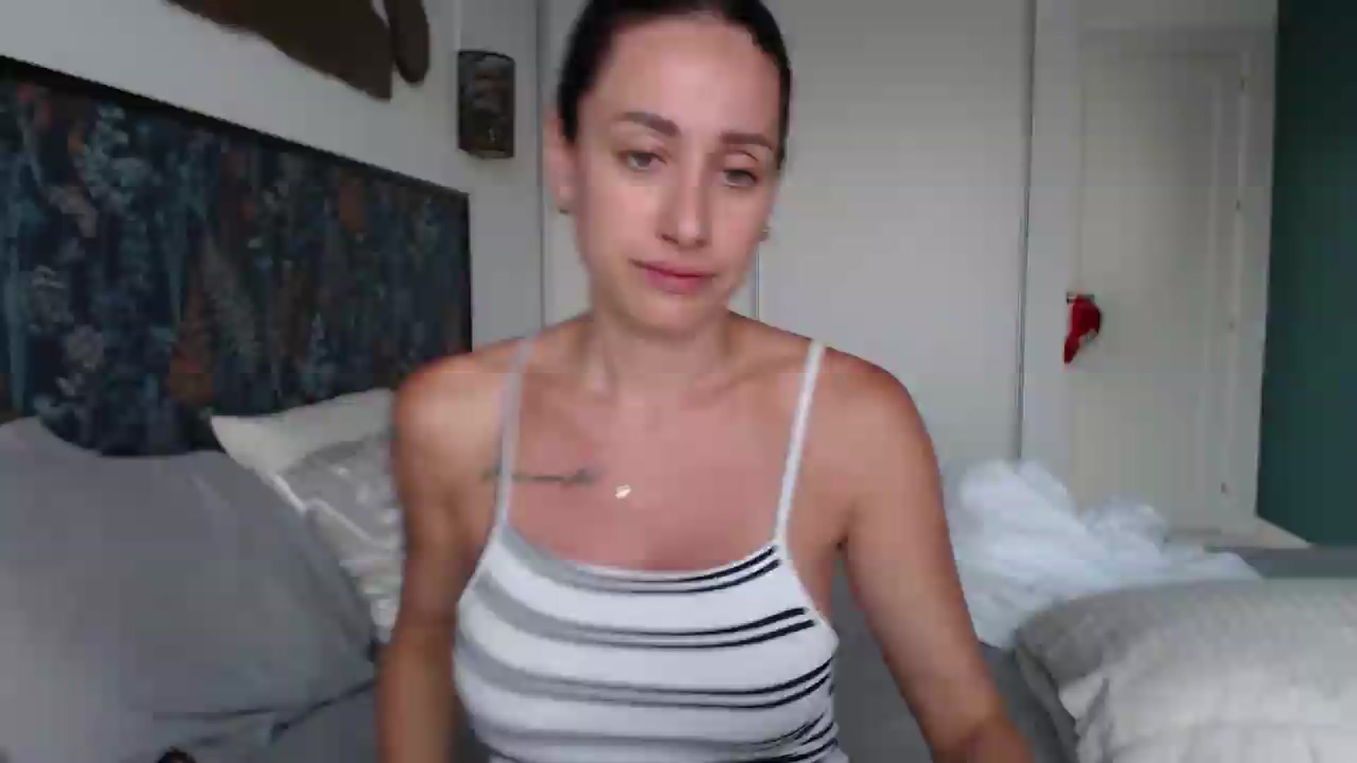 Gallery image thumbnail from ErikasMagic's myfreecams stream on, 08/10/2026, 19:26 image 6 of 20