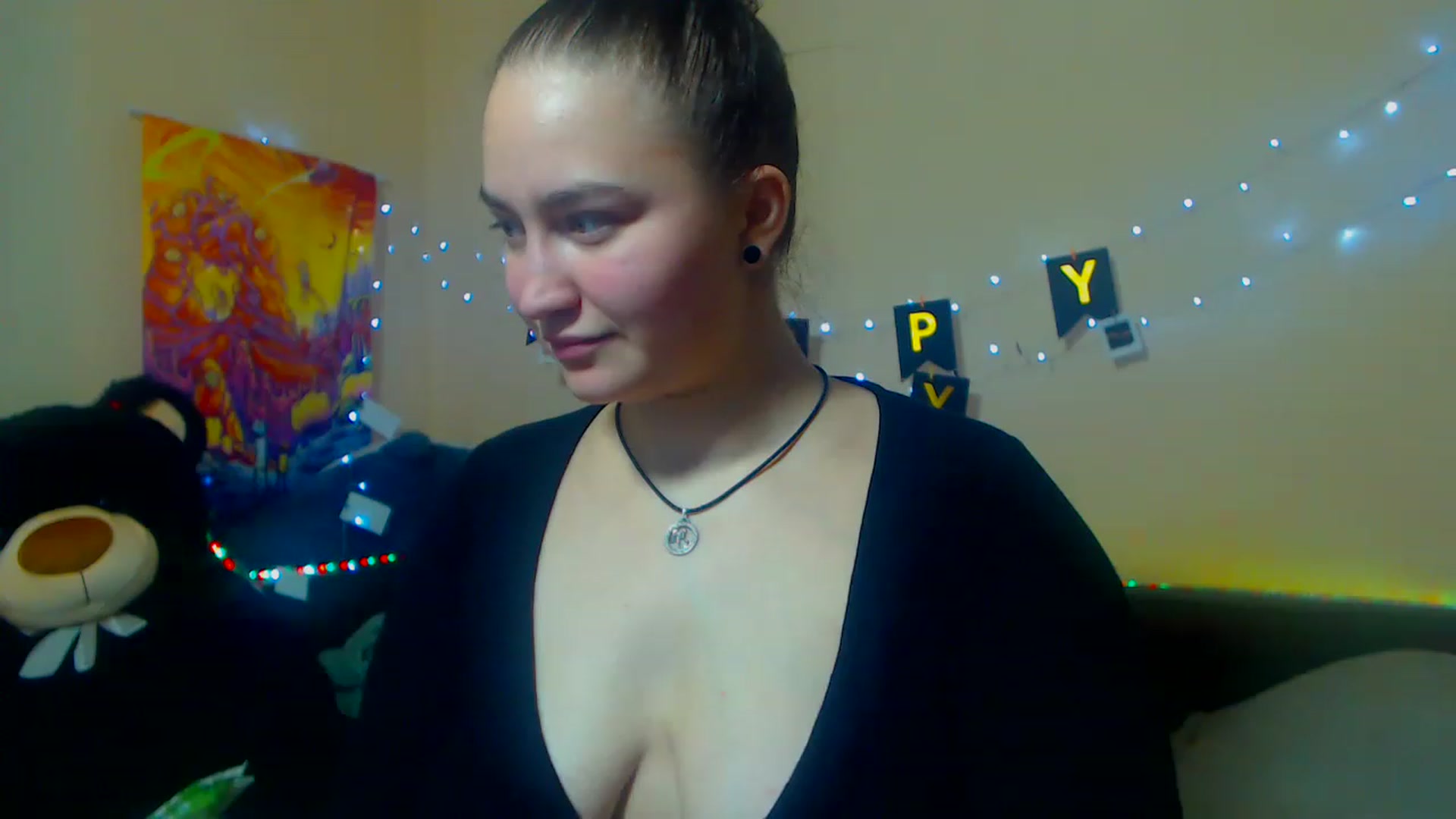 Gallery image thumbnail from ErinColle's myfreecams stream on, 11/18/2022, 14:40 image 18 of 20