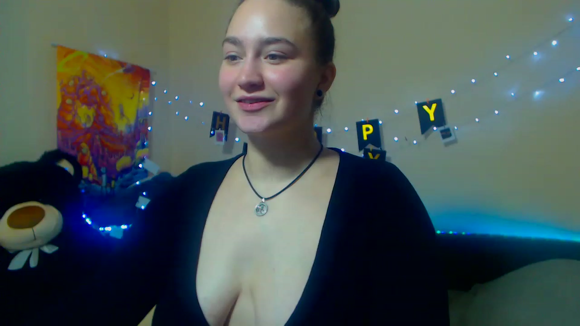 Gallery image thumbnail from ErinColle's myfreecams stream on, 11/18/2022, 14:40 image 7 of 20