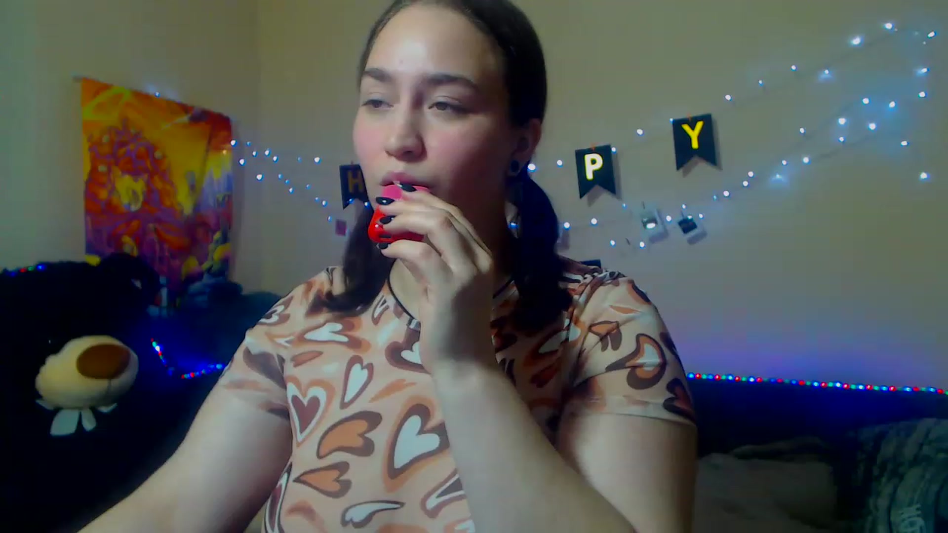 Gallery image thumbnail from ErinColle's myfreecams stream on, 11/19/2022, 18:06 image 18 of 20