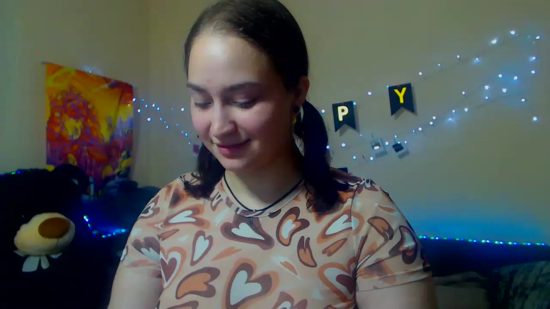 Gallery image thumbnail from ErinColle's myfreecams stream on, 11/19/2022, 18:06 image 1 of 20