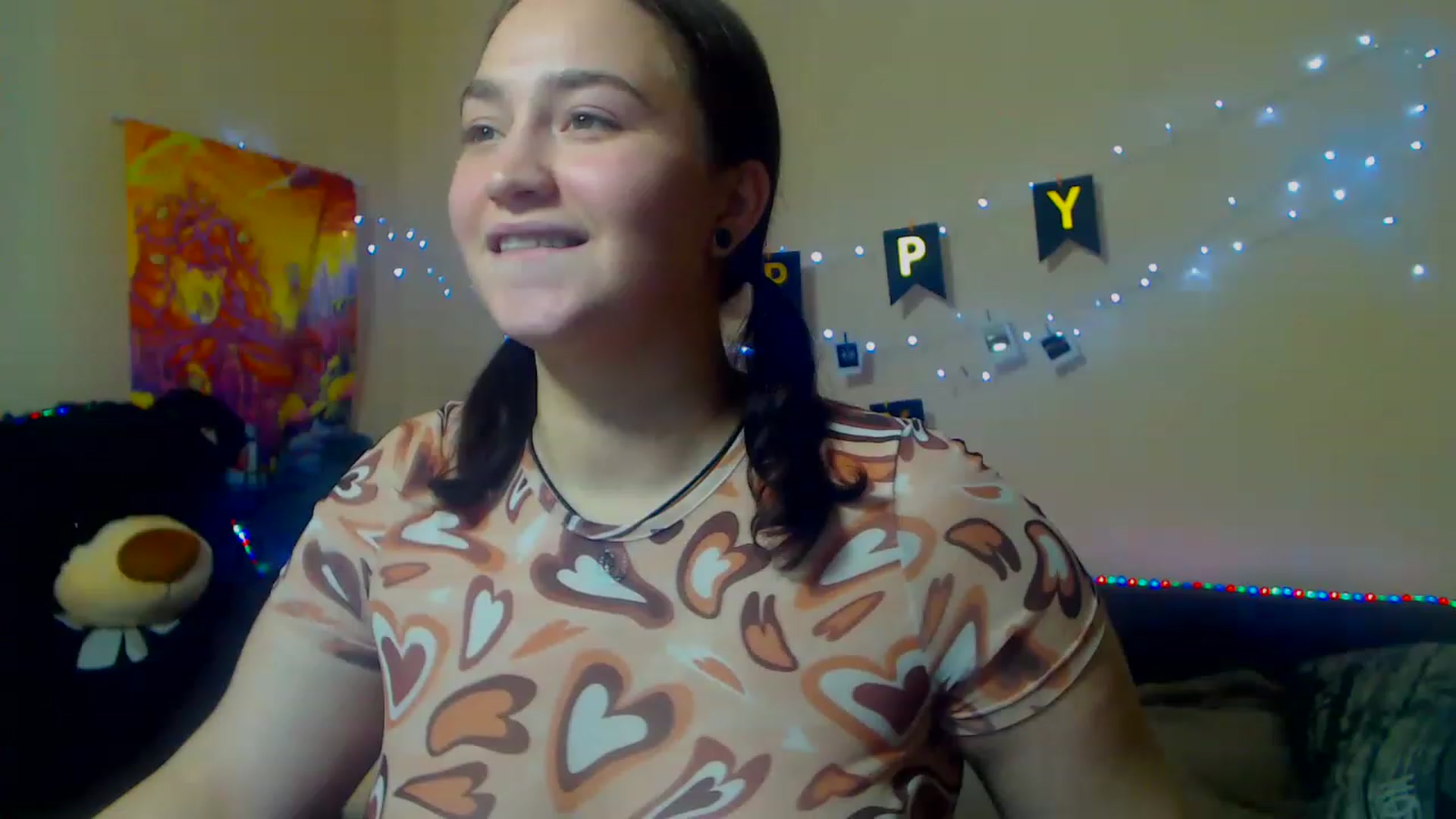 Gallery image thumbnail from ErinColle's myfreecams stream on, 11/19/2022, 18:06 image 16 of 20