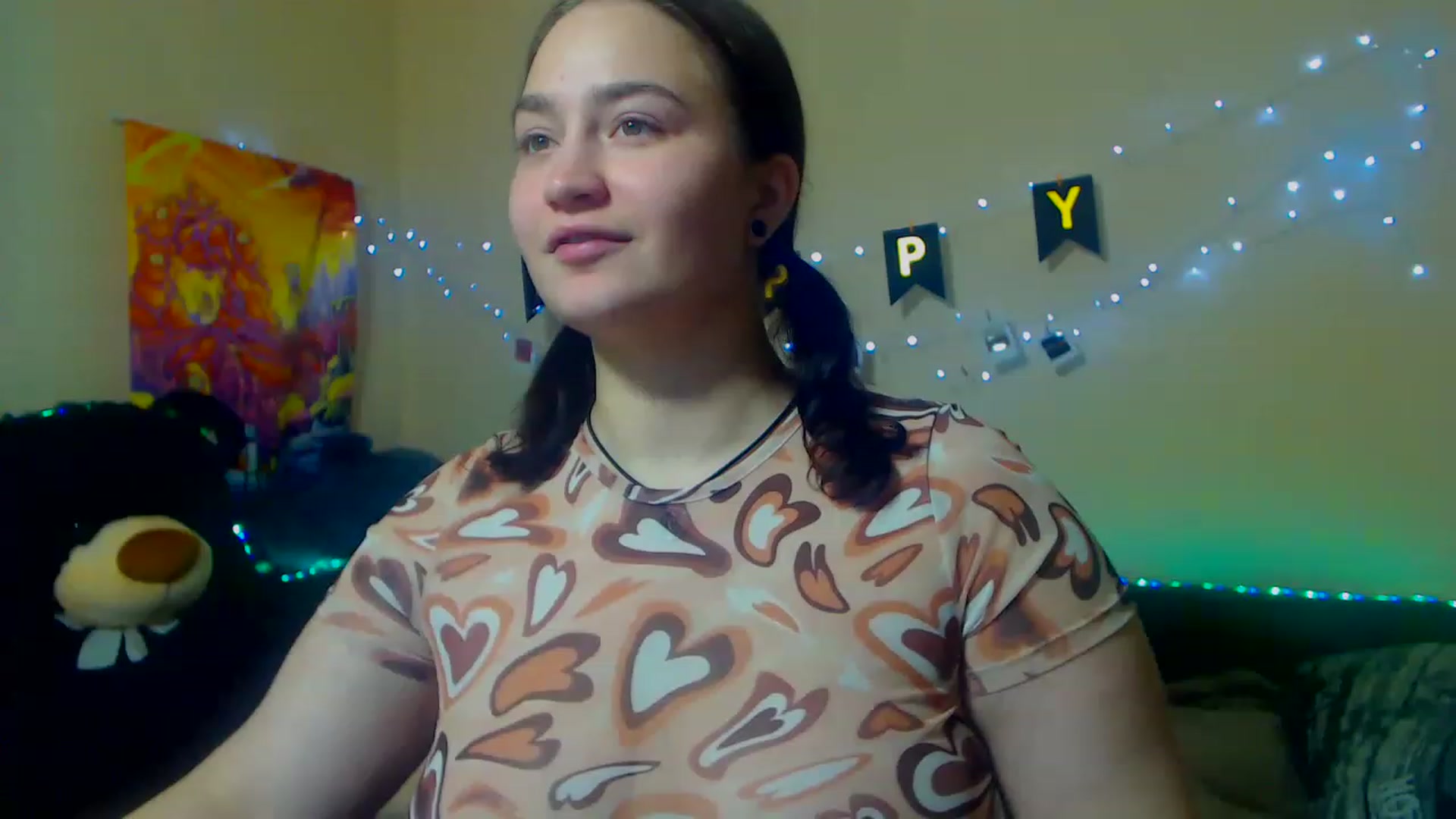 Gallery image thumbnail from ErinColle's myfreecams stream on, 11/19/2022, 18:06 image 14 of 20