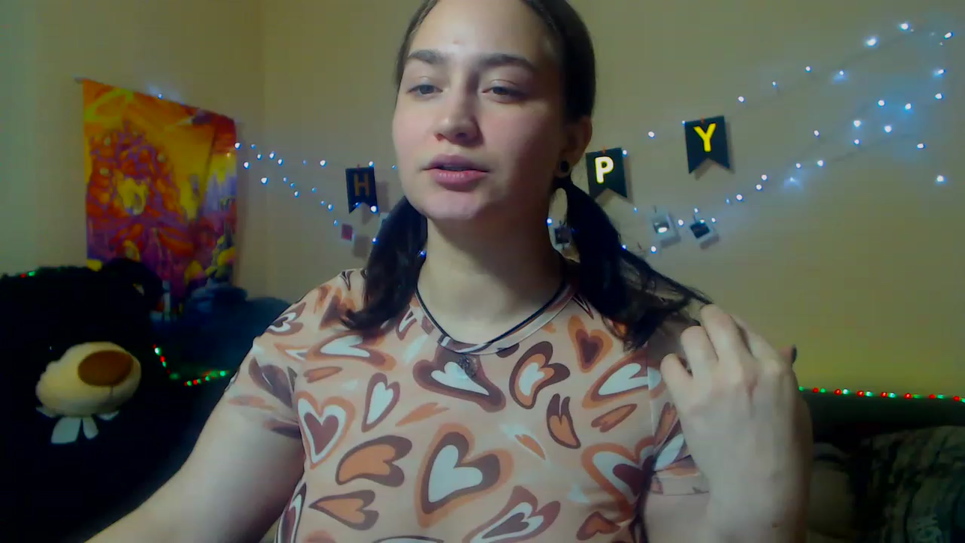 Gallery image thumbnail from ErinColle's myfreecams stream on, 11/19/2022, 18:06 image 19 of 20