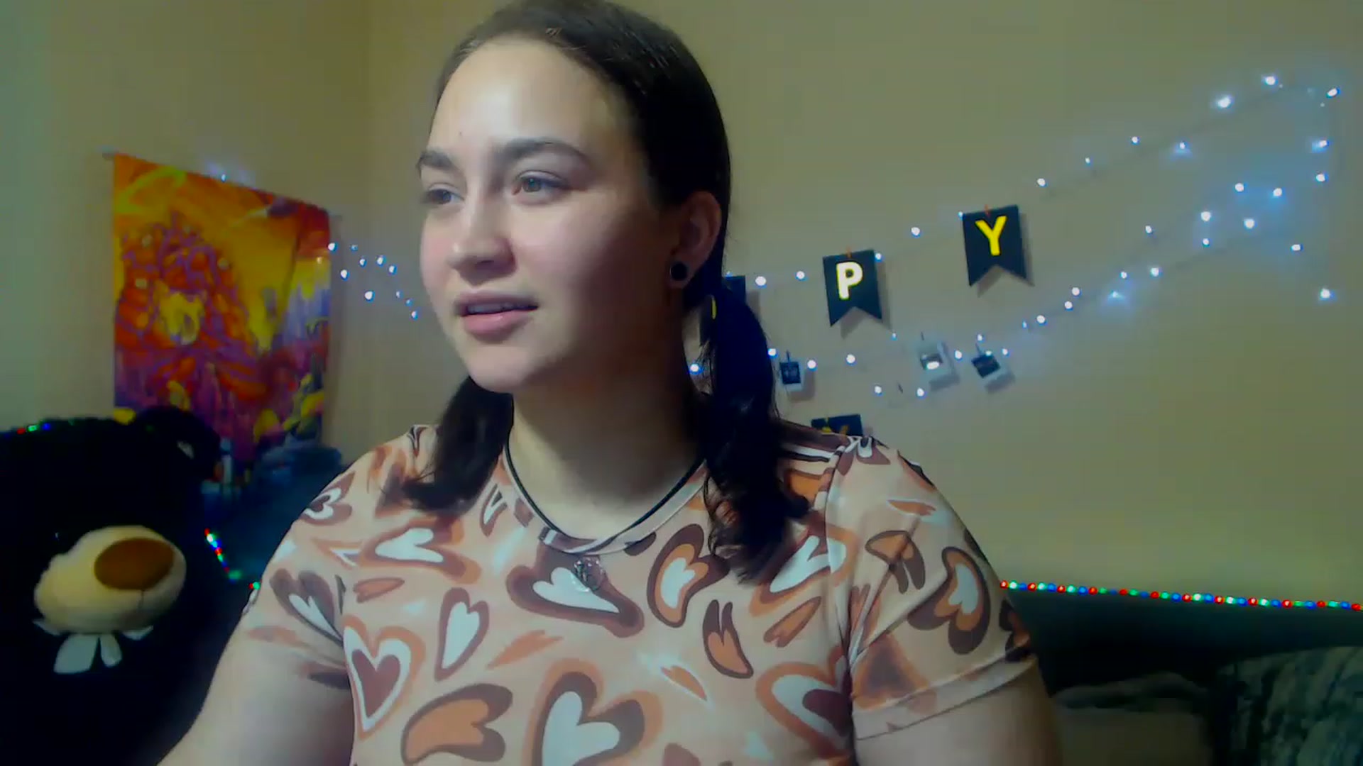 Gallery image thumbnail from ErinColle's myfreecams stream on, 11/19/2022, 18:06 image 12 of 20