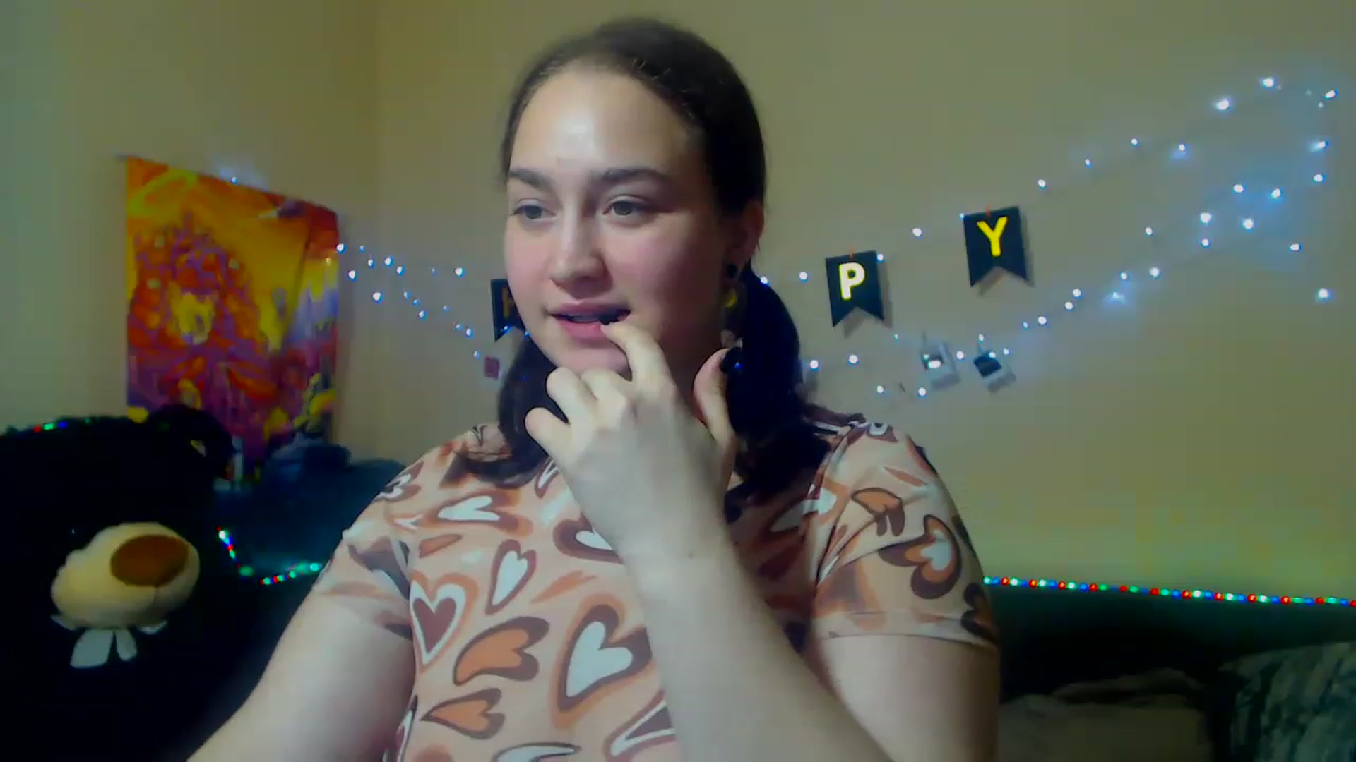 Gallery image thumbnail from ErinColle's myfreecams stream on, 11/19/2022, 19:16 image 4 of 20