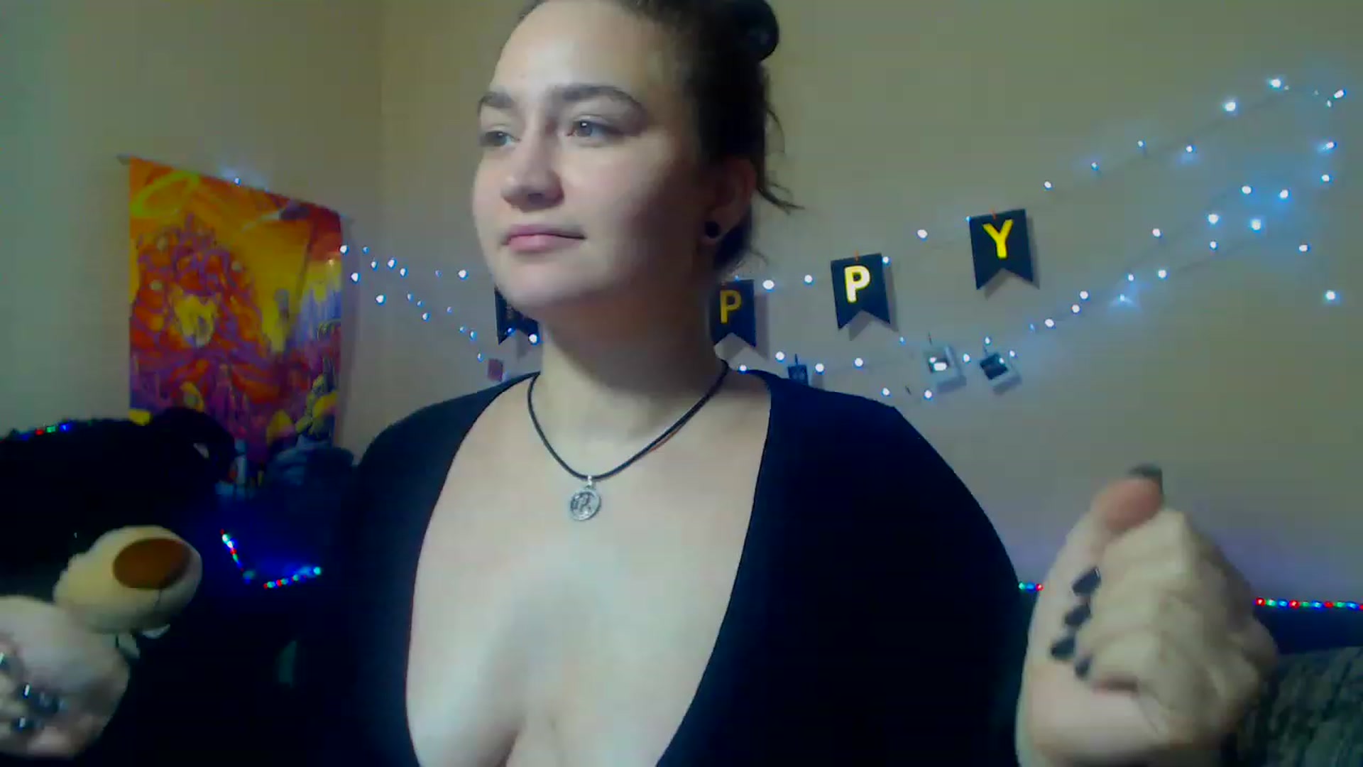 Gallery image thumbnail from ErinColle's myfreecams stream on, 11/19/2022, 21:28 image 4 of 20