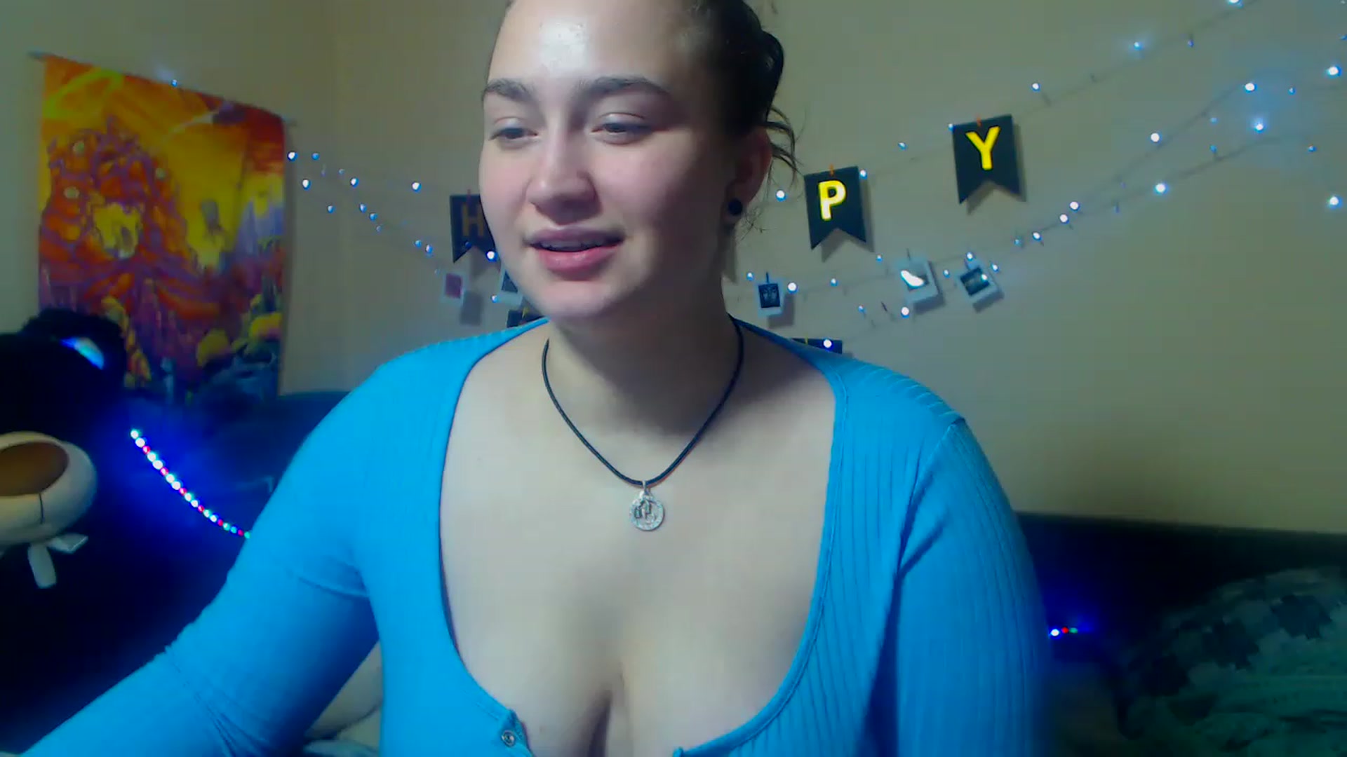 Gallery image thumbnail from ErinColle's myfreecams stream on, 11/27/2022, 19:03 image 15 of 20