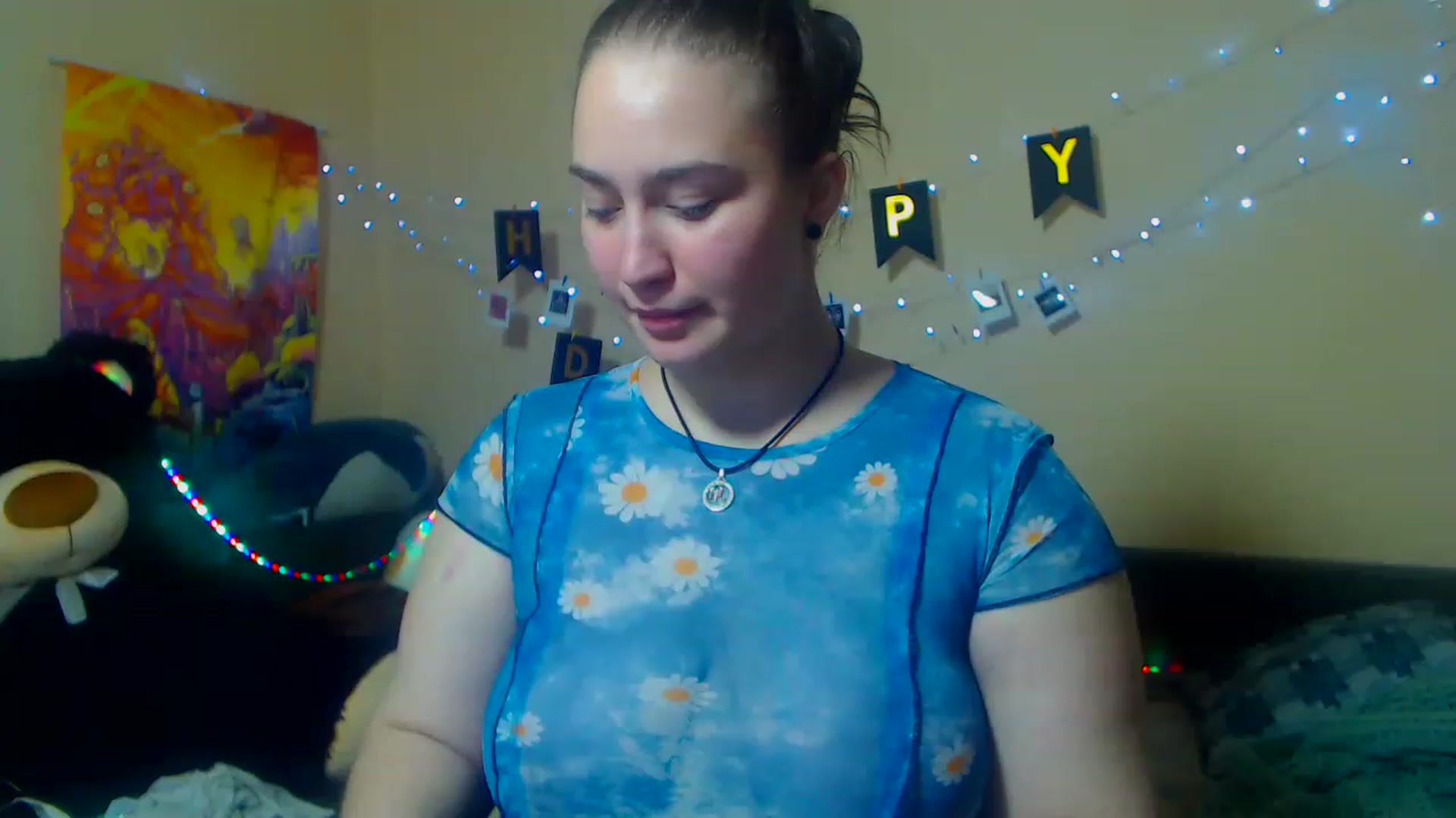 Gallery image thumbnail from ErinColle's myfreecams stream on, 11/27/2022, 19:03 image 19 of 20