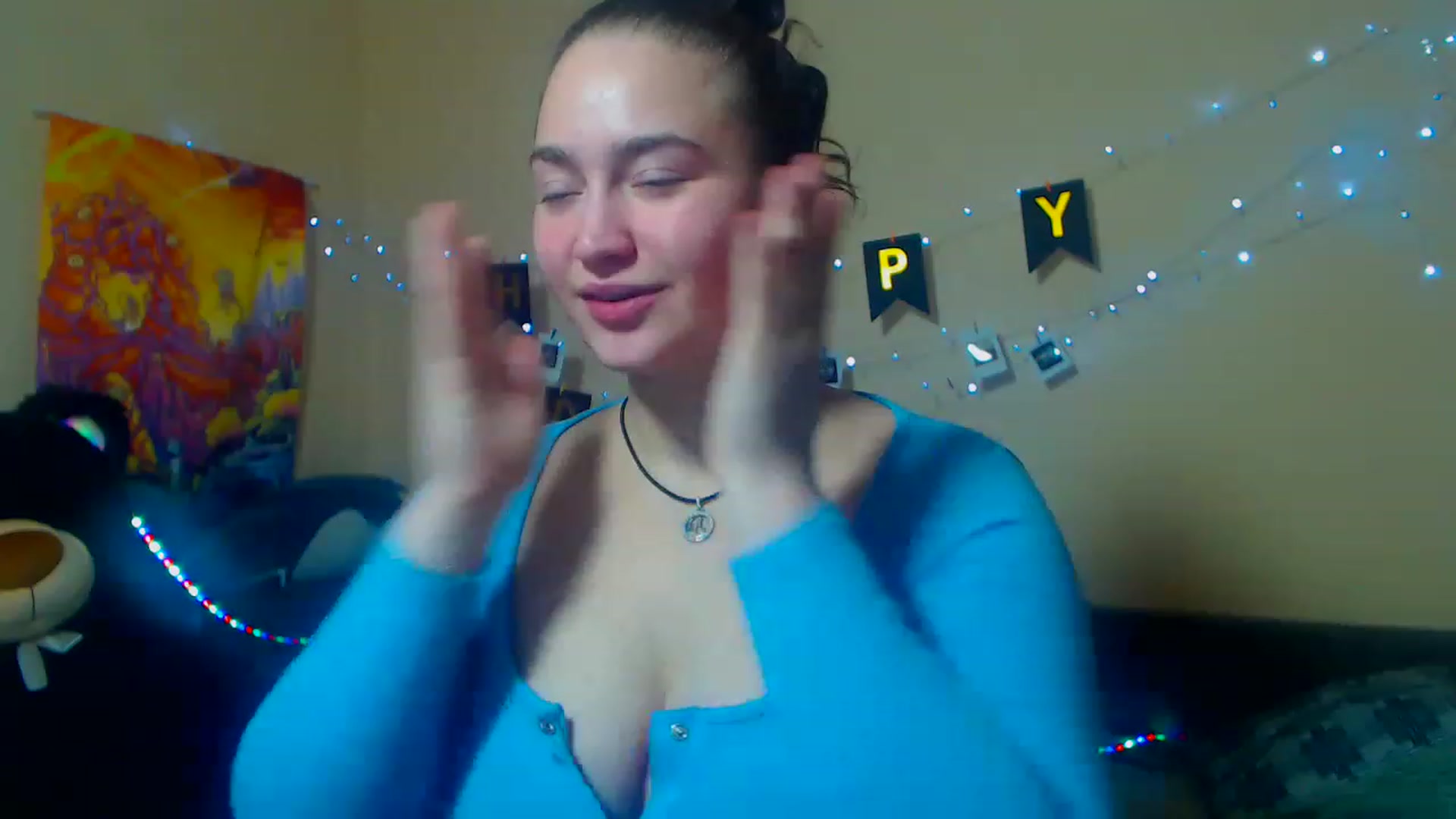 Gallery image thumbnail from ErinColle's myfreecams stream on, 11/27/2022, 19:03 image 18 of 20
