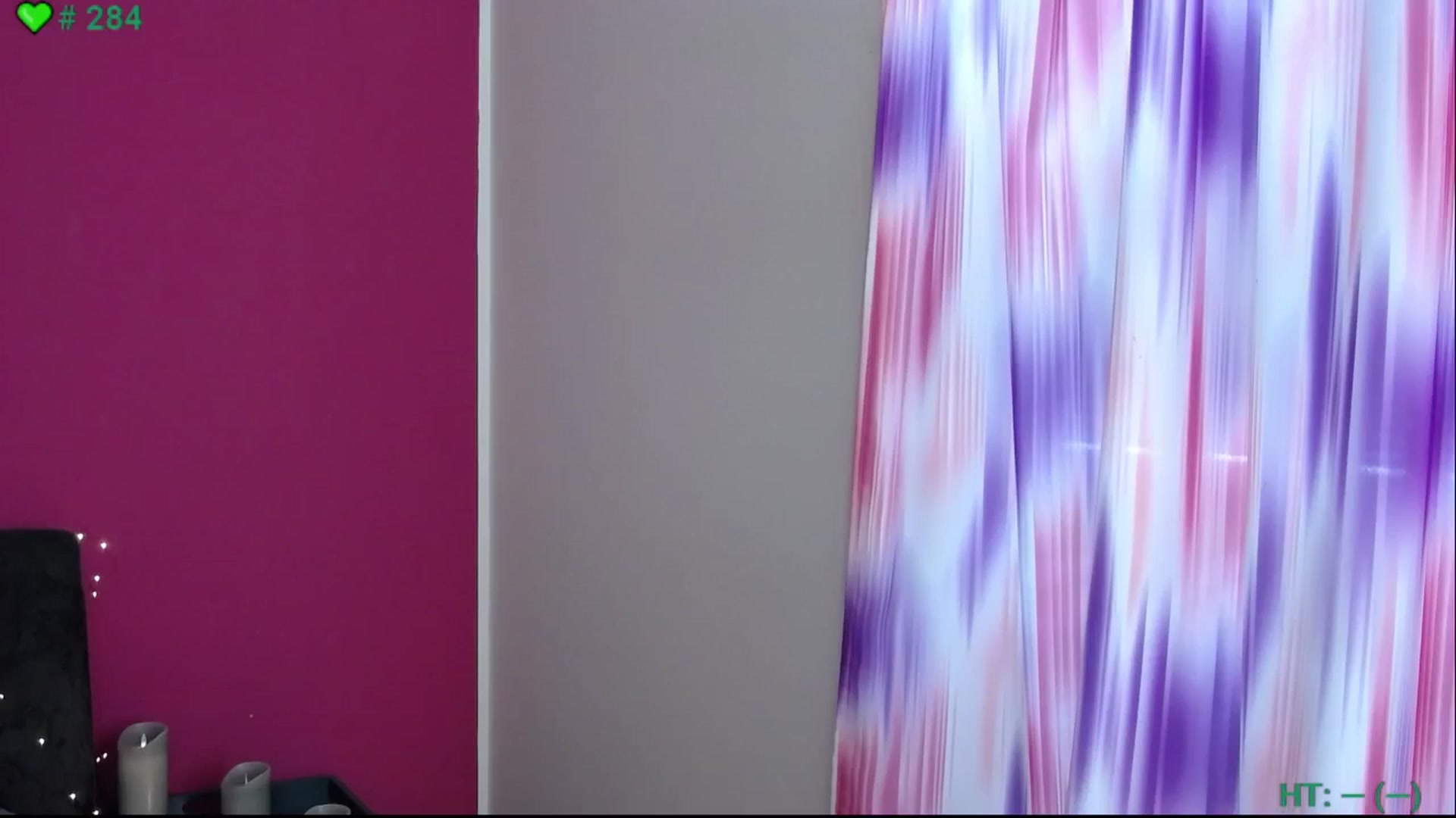 Gallery image thumbnail from ErinOn's myfreecams stream on, 05/06/2025, 10:28 image 17 of 20