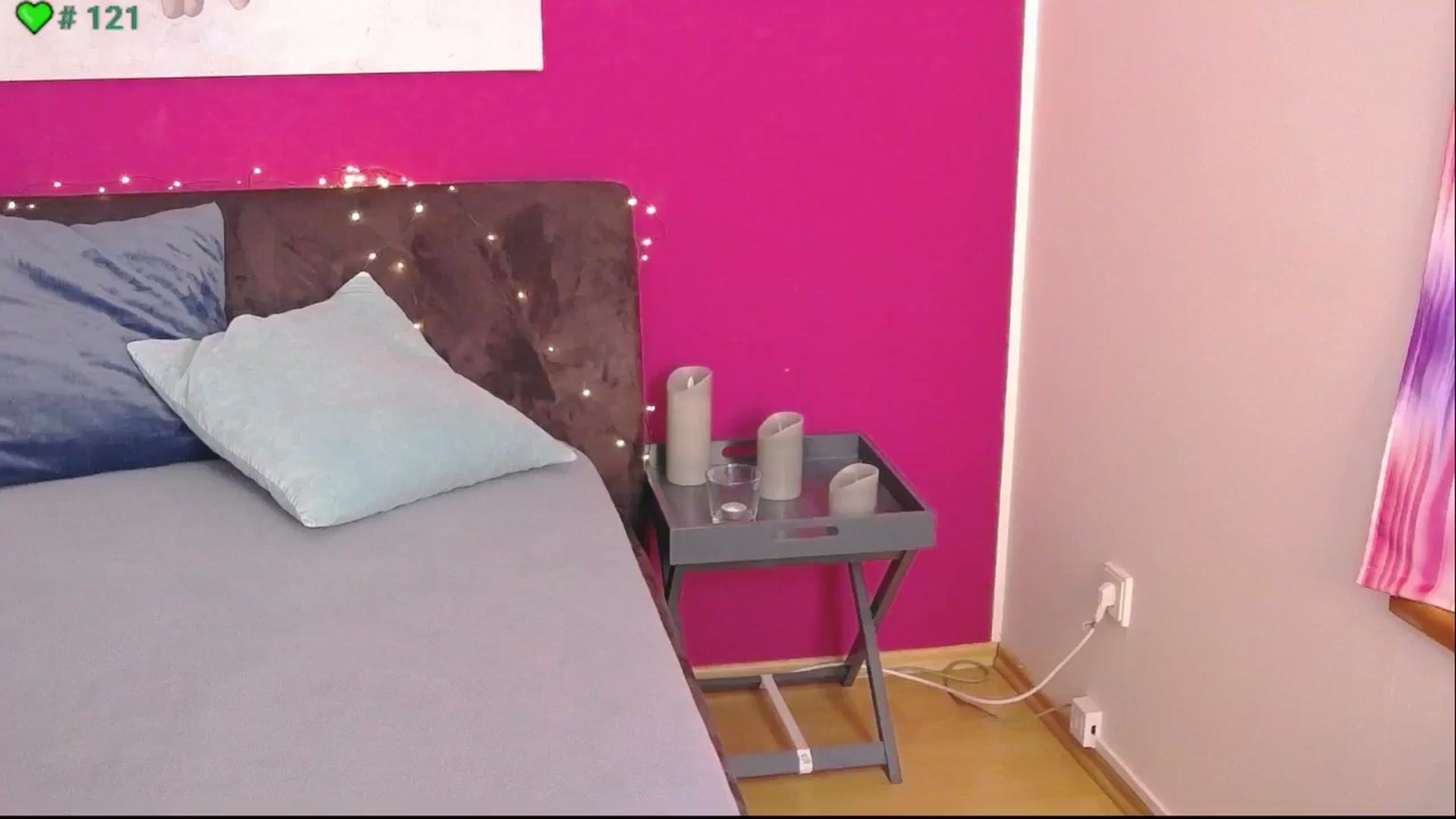 Gallery image thumbnail from ErinOn's myfreecams stream on, 05/31/2025, 15:59 image 1 of 20