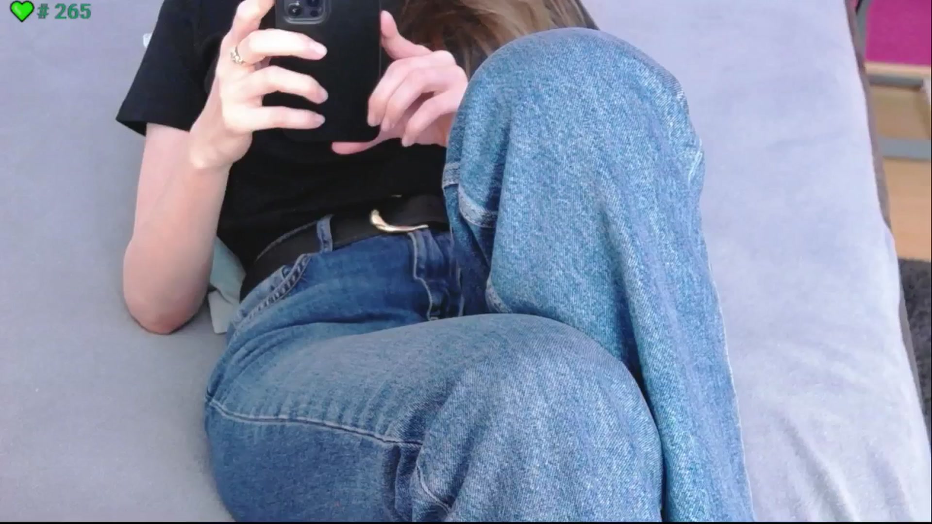 Gallery image thumbnail from ErinOn's myfreecams stream on, 06/08/2025, 16:01 image 13 of 20