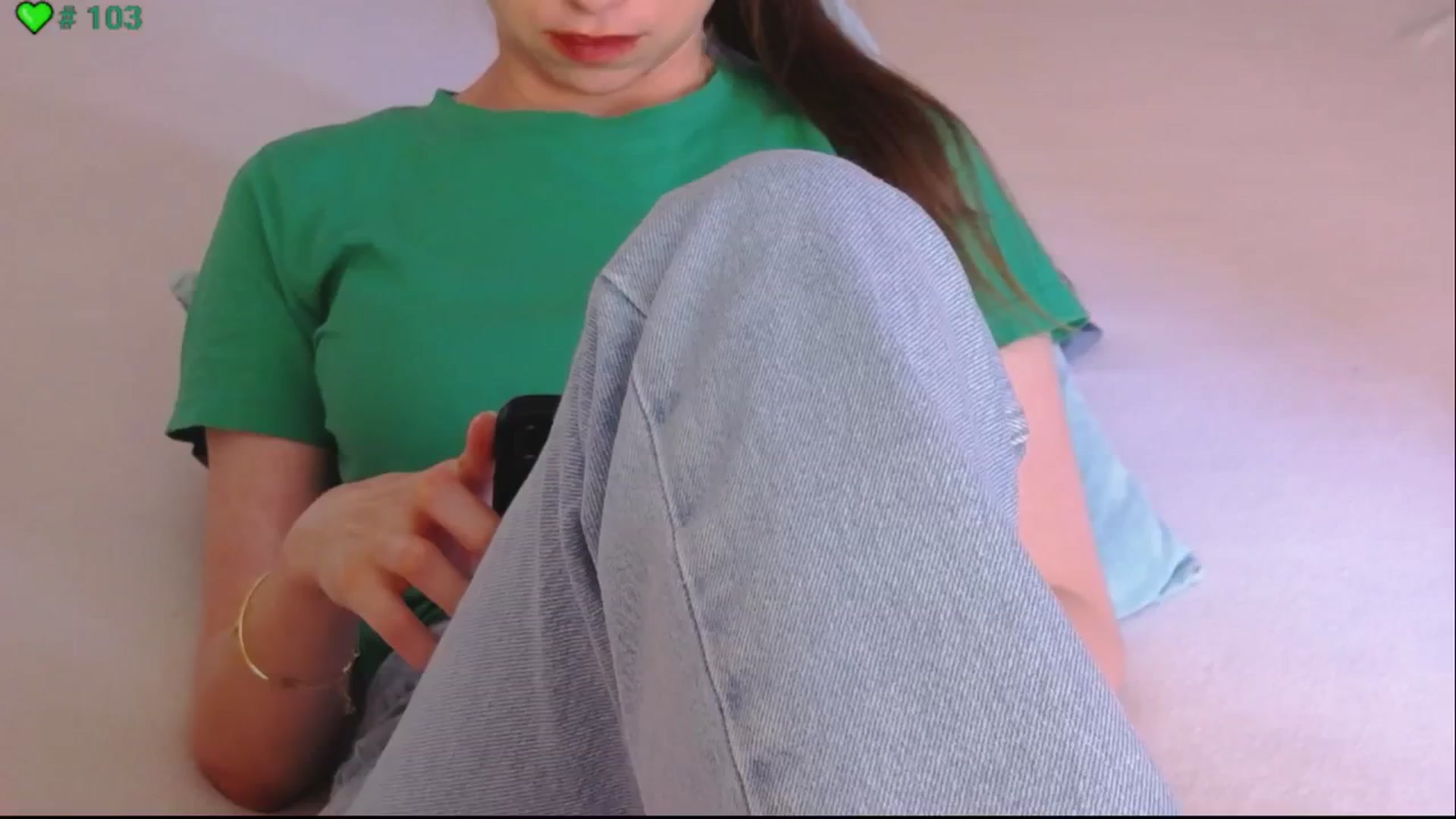 Gallery image thumbnail from ErinOn's myfreecams stream on, 06/19/2025, 14:02 image 1 of 20