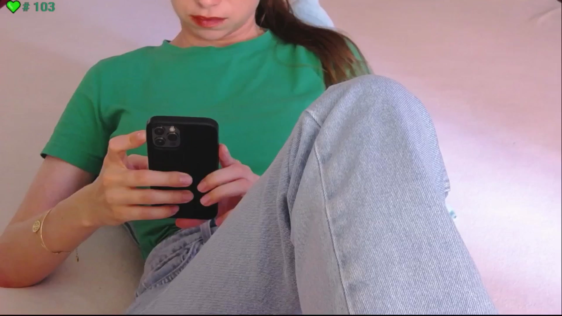 Gallery image thumbnail from ErinOn's myfreecams stream on, 06/19/2025, 14:02 image 7 of 20