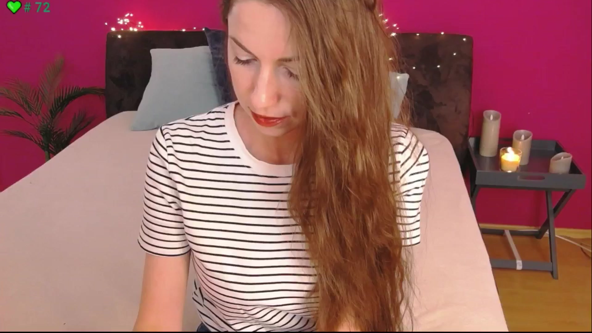 Gallery image thumbnail from ErinOn's myfreecams stream on, 06/23/2025, 12:45 image 17 of 20