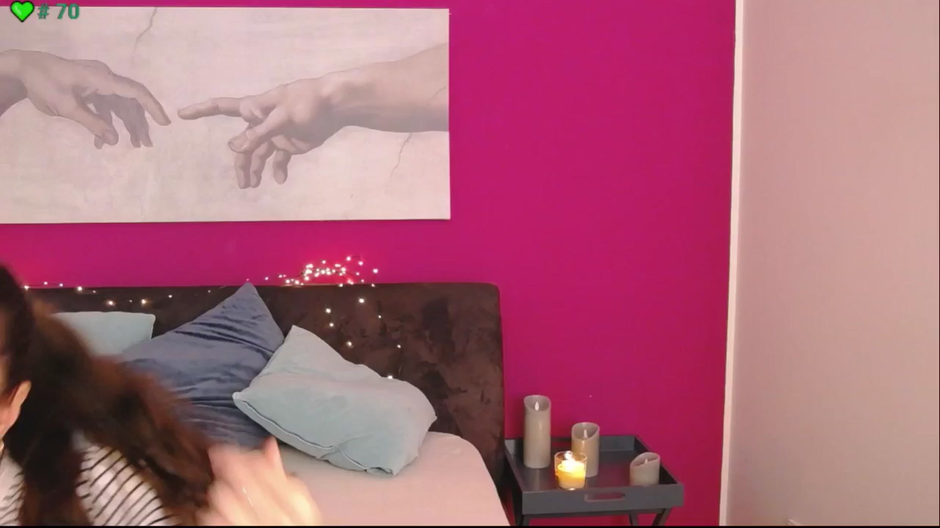 Gallery image thumbnail from ErinOn's myfreecams stream on, 06/23/2025, 16:04 image 17 of 20