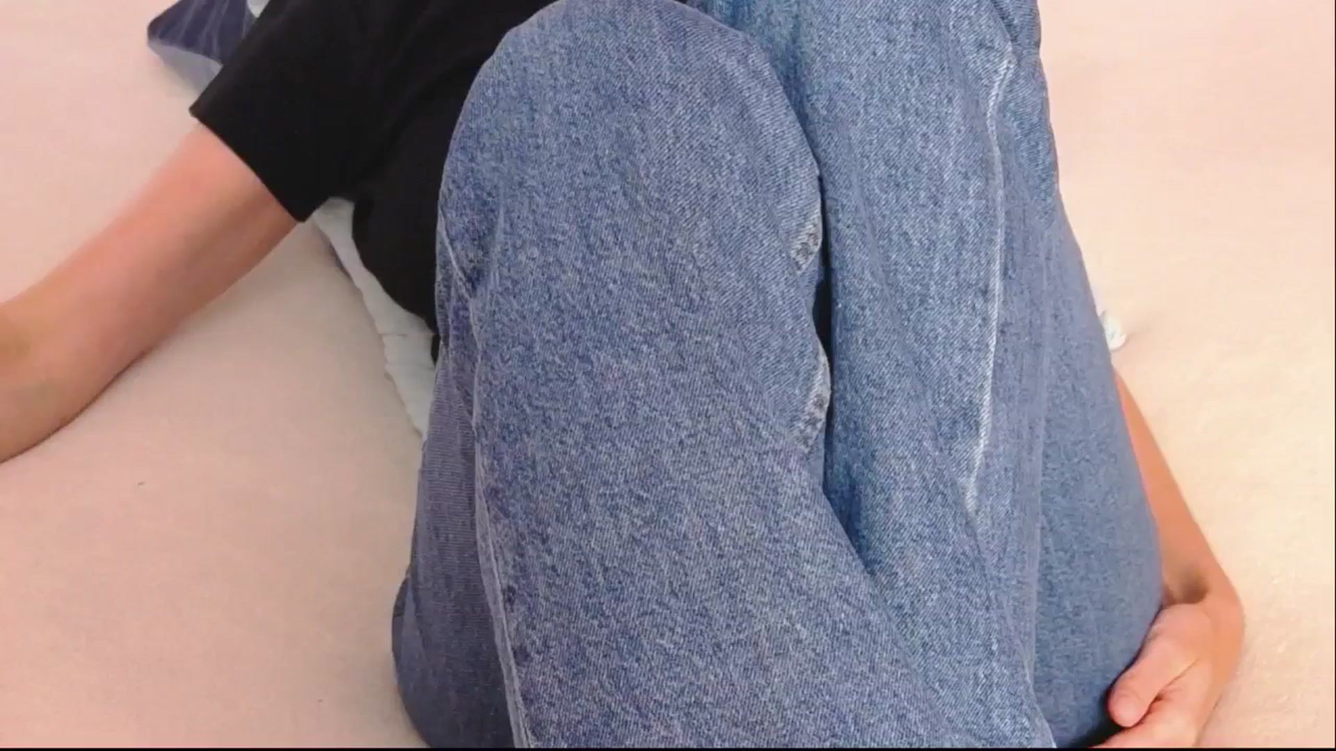 Gallery image thumbnail from ErinOn's myfreecams stream on, 07/08/2025, 15:30 image 9 of 20