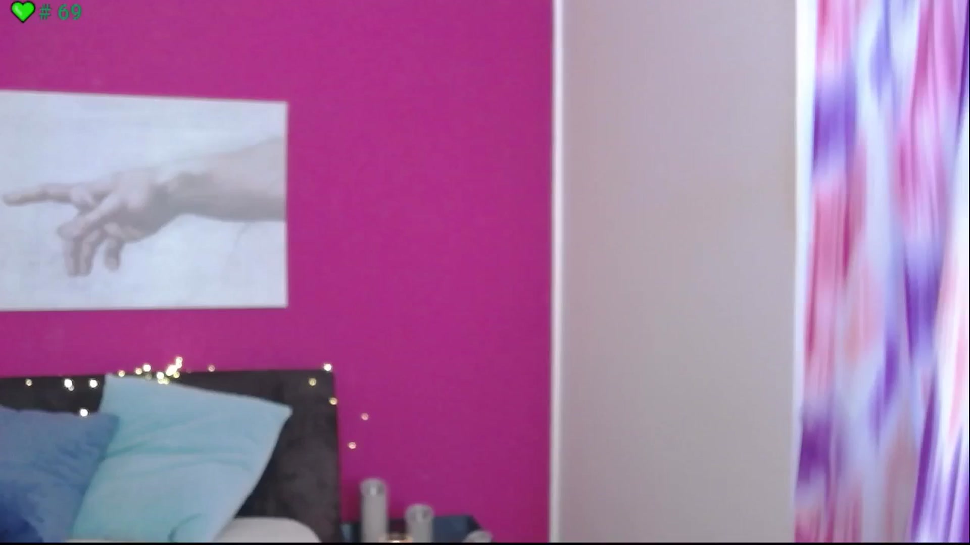 Gallery image thumbnail from ErinOn's myfreecams stream on, 07/17/2025, 09:18 image 1 of 20