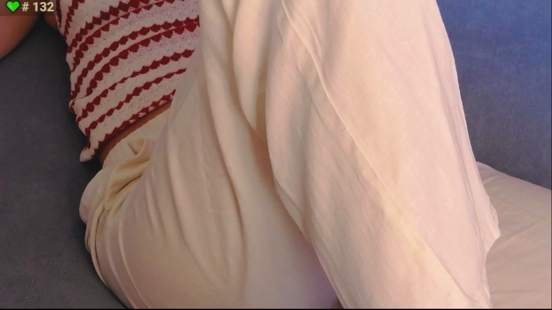 Gallery image thumbnail from ErinOn's myfreecams stream on, 08/08/2025, 14:42 image 13 of 20