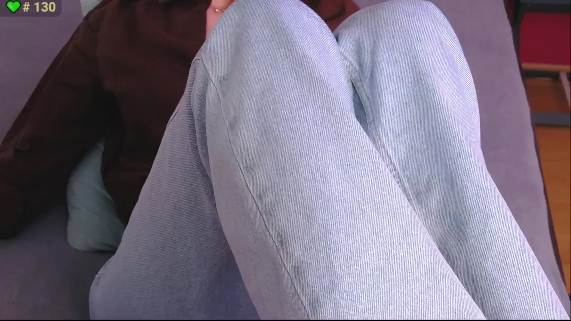Gallery image thumbnail from ErinOn's myfreecams stream on, 08/13/2025, 11:17 image 17 of 20