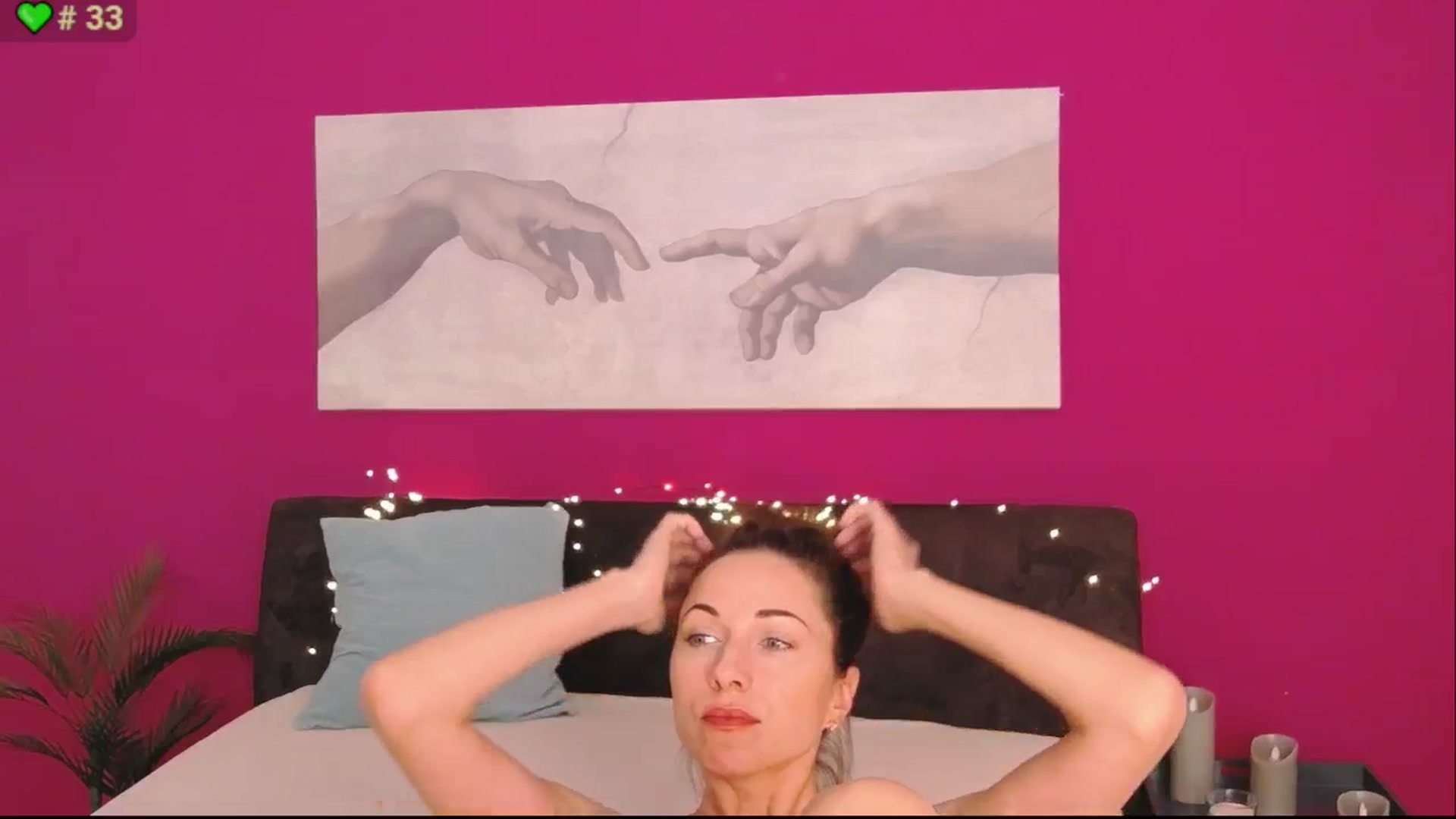 Gallery image thumbnail from ErinOn's myfreecams stream on, 08/26/2025, 16:36 image 17 of 20