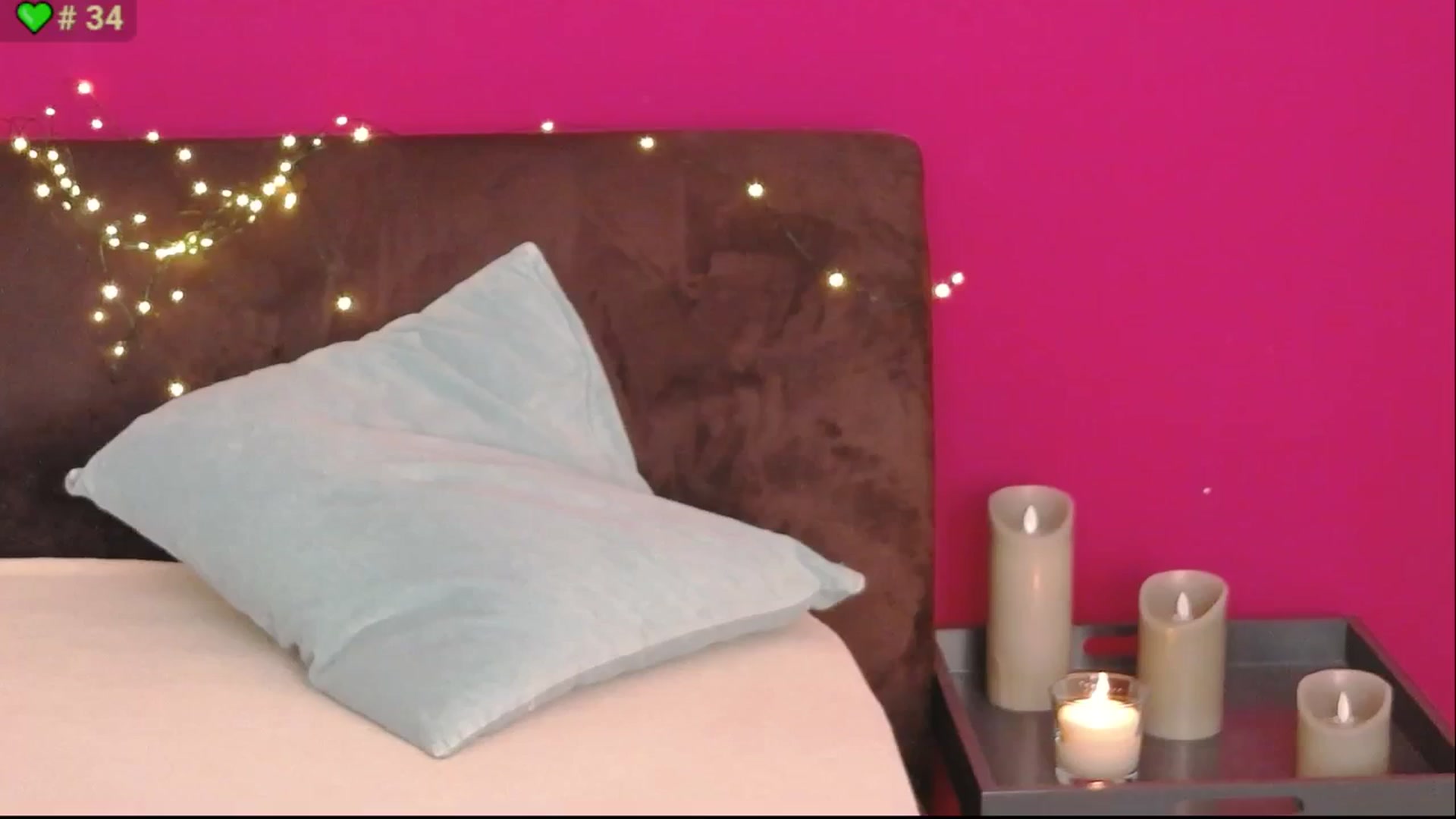 Gallery image thumbnail from ErinOn's myfreecams stream on, 08/27/2025, 13:46 image 1 of 20