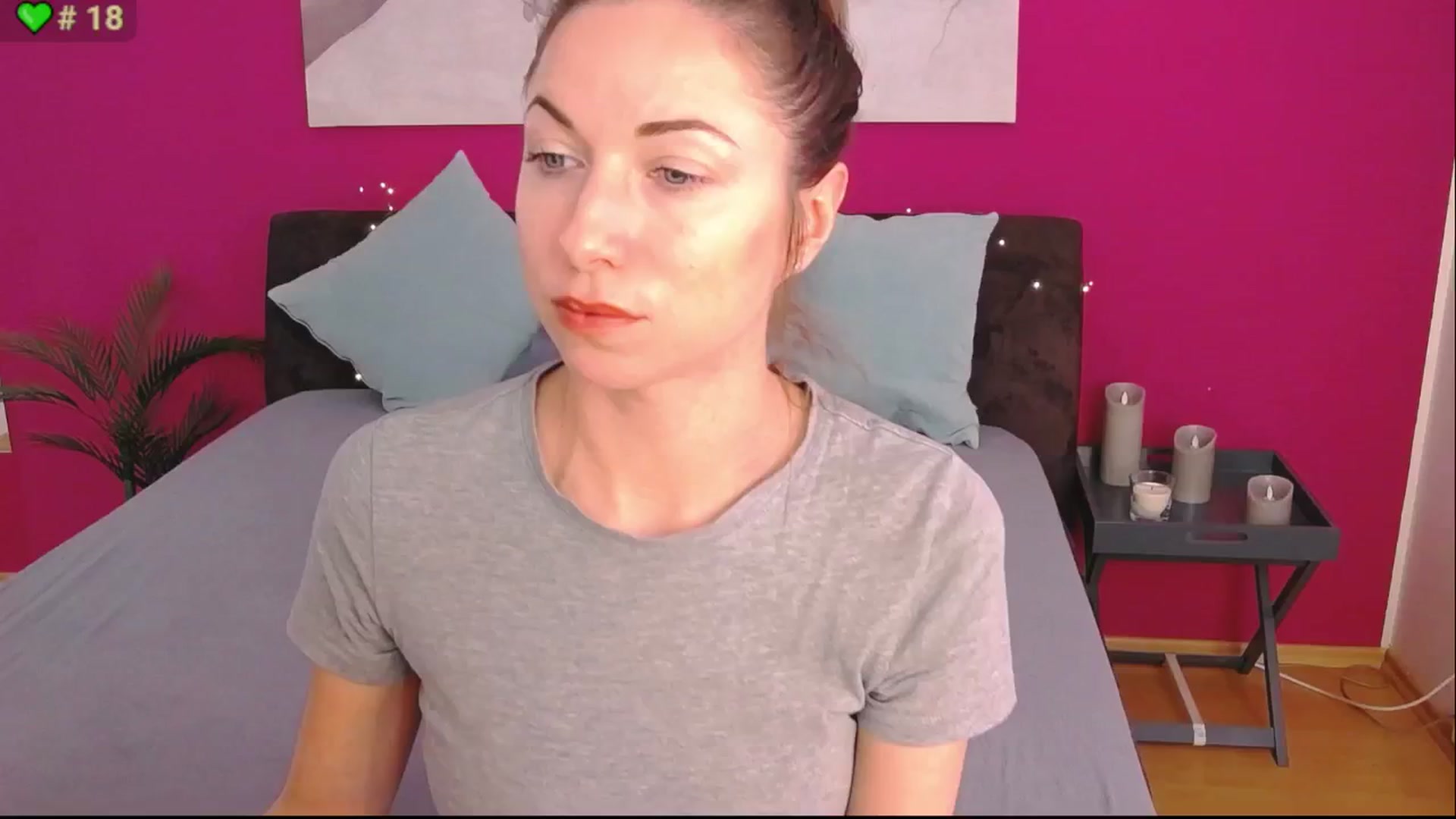 Gallery image thumbnail from ErinOn's myfreecams stream on, 09/01/2025, 14:21 image 10 of 20