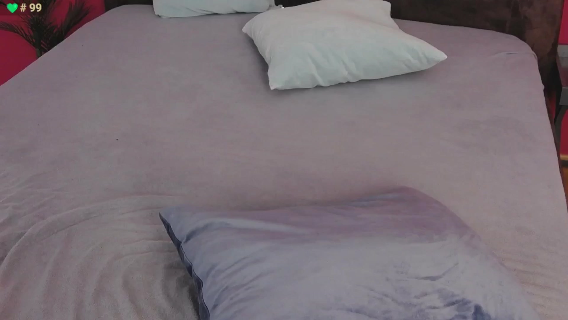 Gallery image thumbnail from ErinOn's myfreecams stream on, 11/22/2025, 16:28 image 15 of 20