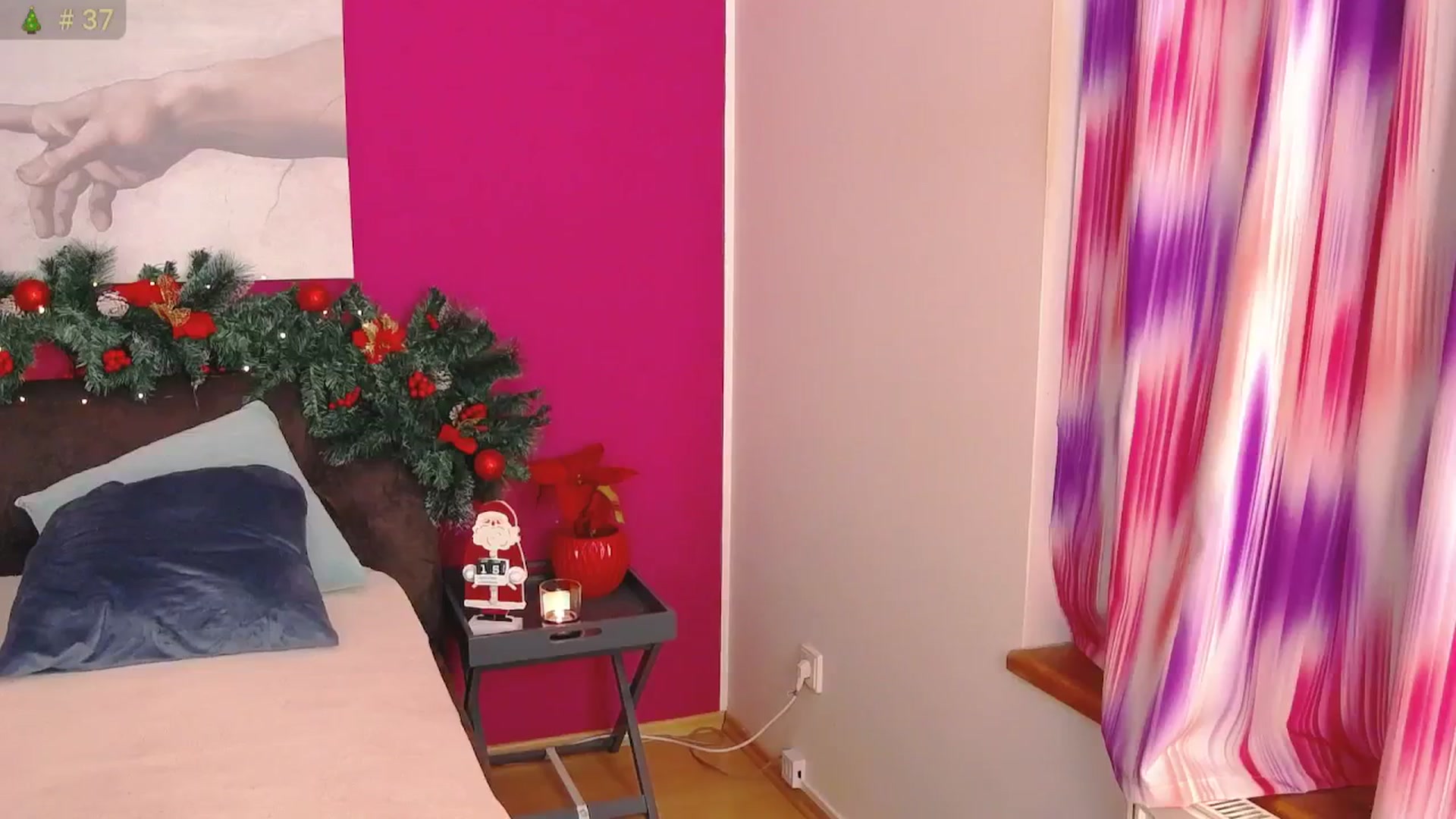 Gallery image thumbnail from ErinOn's myfreecams stream on, 12/09/2025, 13:55 image 20 of 20
