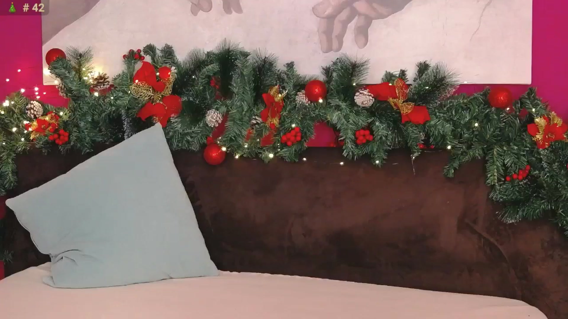 Gallery image thumbnail from ErinOn's myfreecams stream on, 12/11/2025, 15:32 image 16 of 20