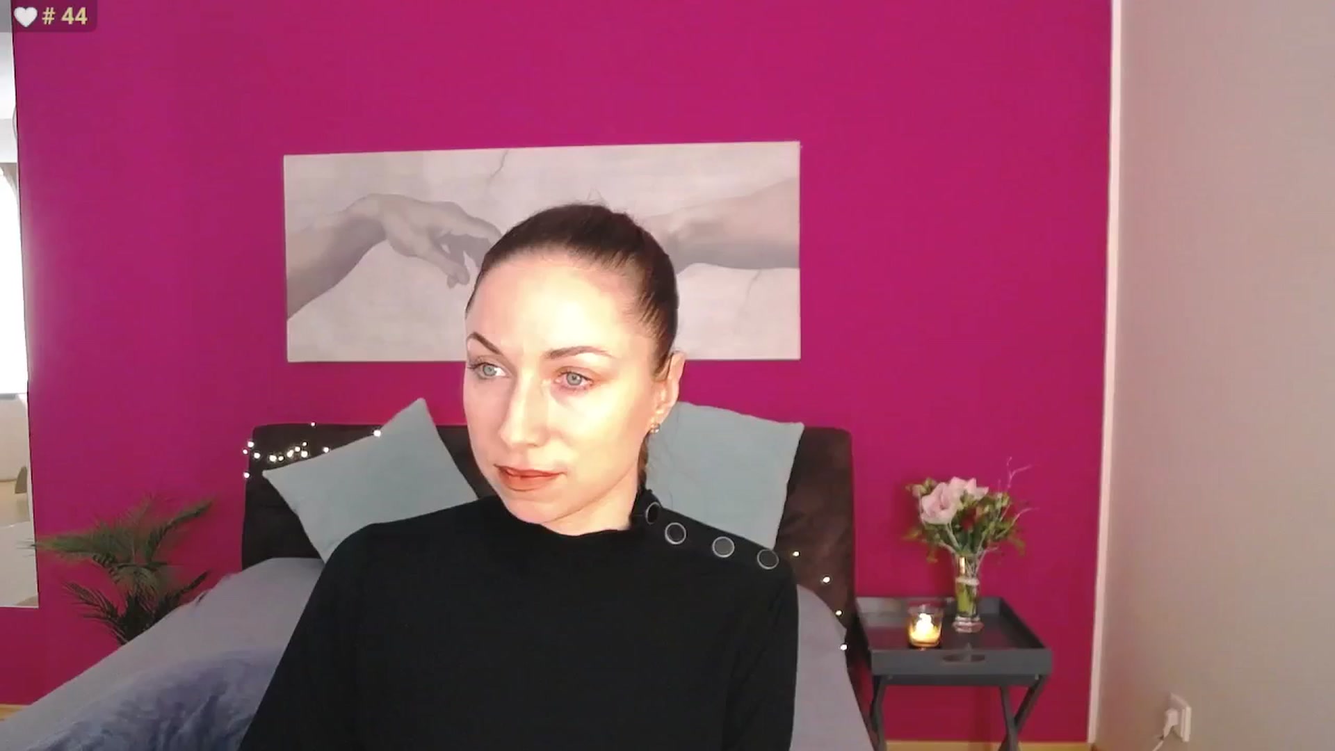 Gallery image thumbnail from ErinOn's myfreecams stream on, 01/06/2026, 16:38 image 18 of 20