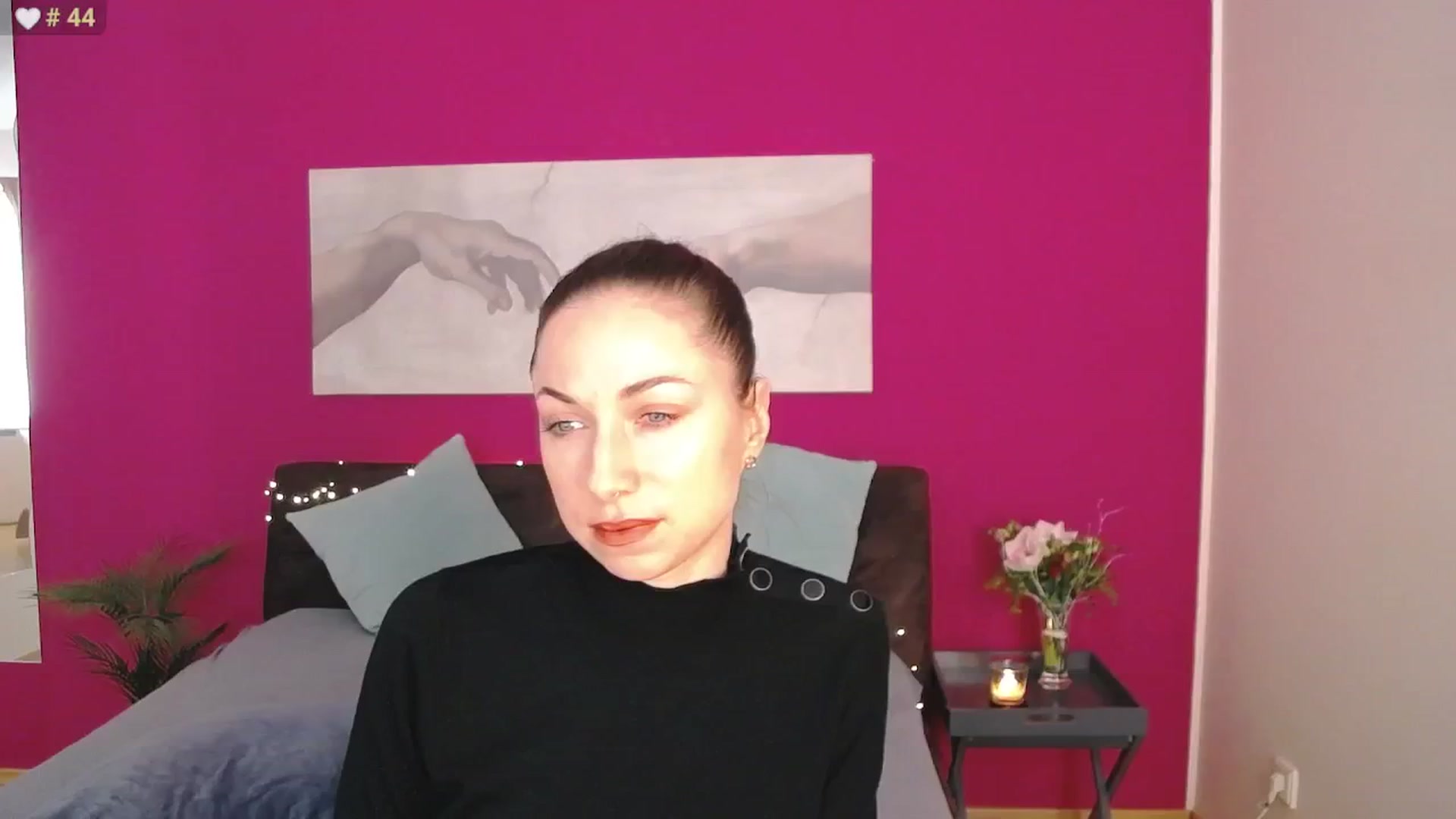 Gallery image thumbnail from ErinOn's myfreecams stream on, 01/06/2026, 16:38 image 19 of 20