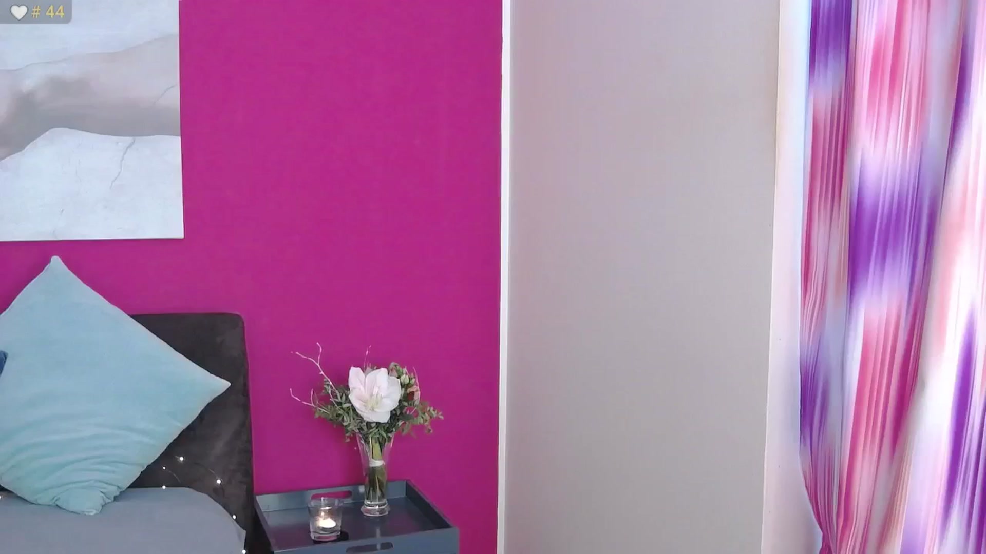 Gallery image thumbnail from ErinOn's myfreecams stream on, 01/10/2026, 12:45 image 7 of 20