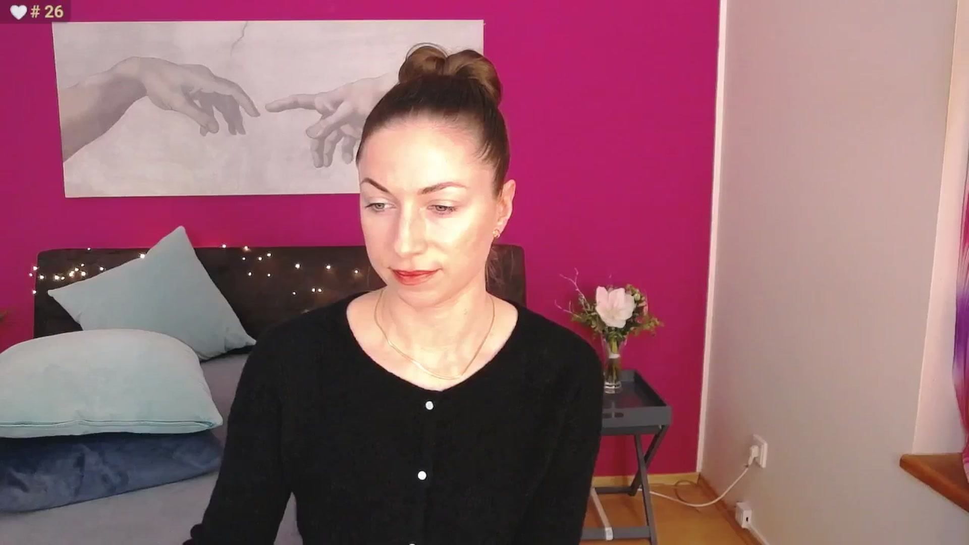 Gallery image thumbnail from ErinOn's myfreecams stream on, 01/10/2026, 16:32 image 16 of 20