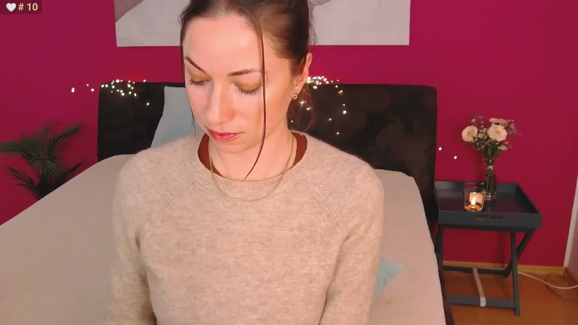 Gallery image thumbnail from ErinOn's myfreecams stream on, 01/29/2026, 17:11 image 4 of 20