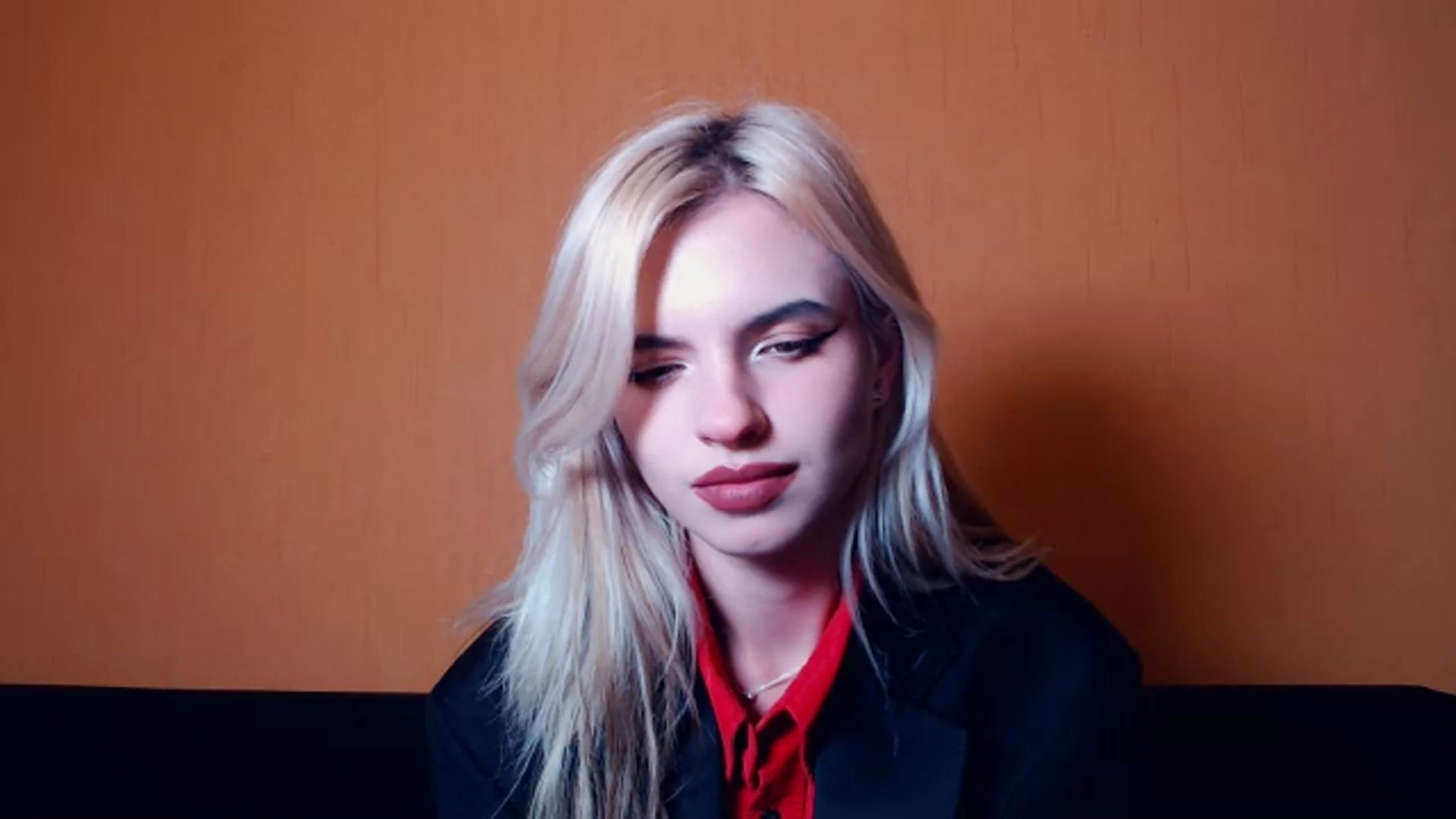 Gallery image thumbnail from Erineys's myfreecams stream on, 10/07/2023, 17:04 image 20 of 20