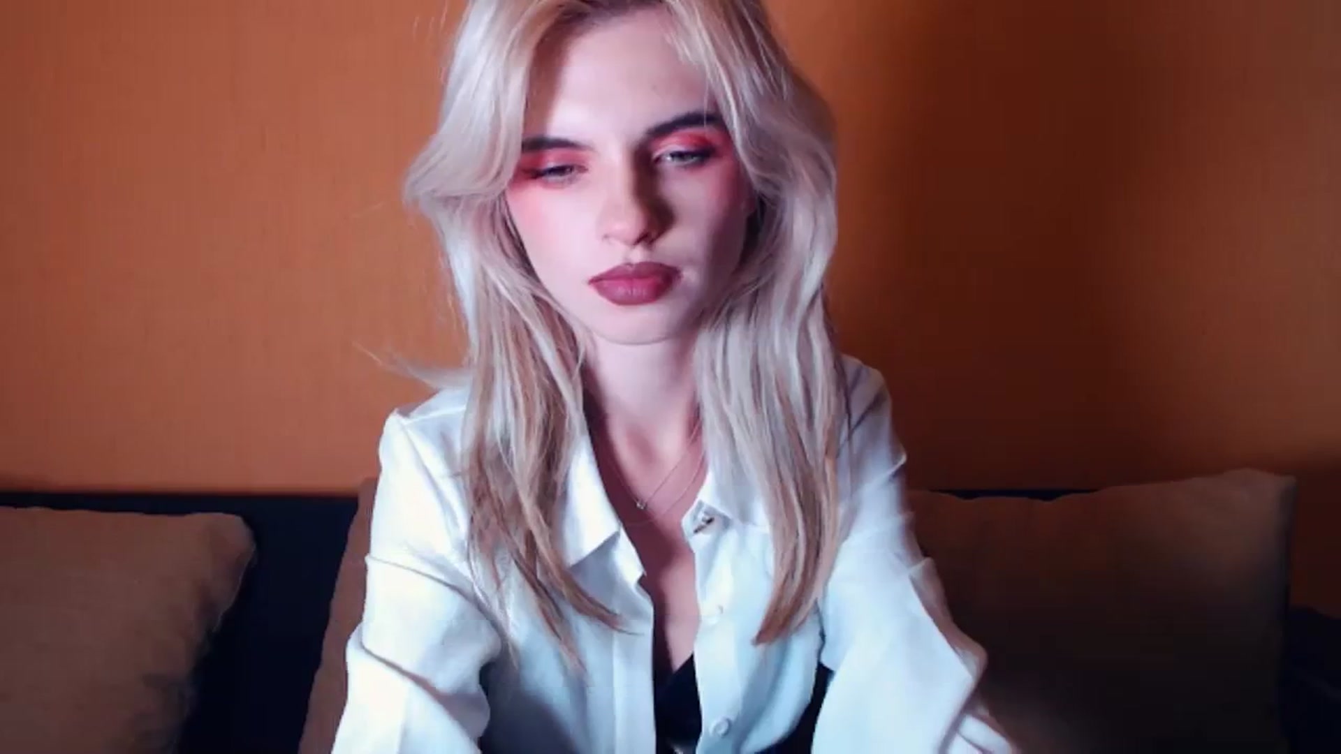 Gallery image thumbnail from Erineys's myfreecams stream on, 10/08/2023, 16:58 image 20 of 20