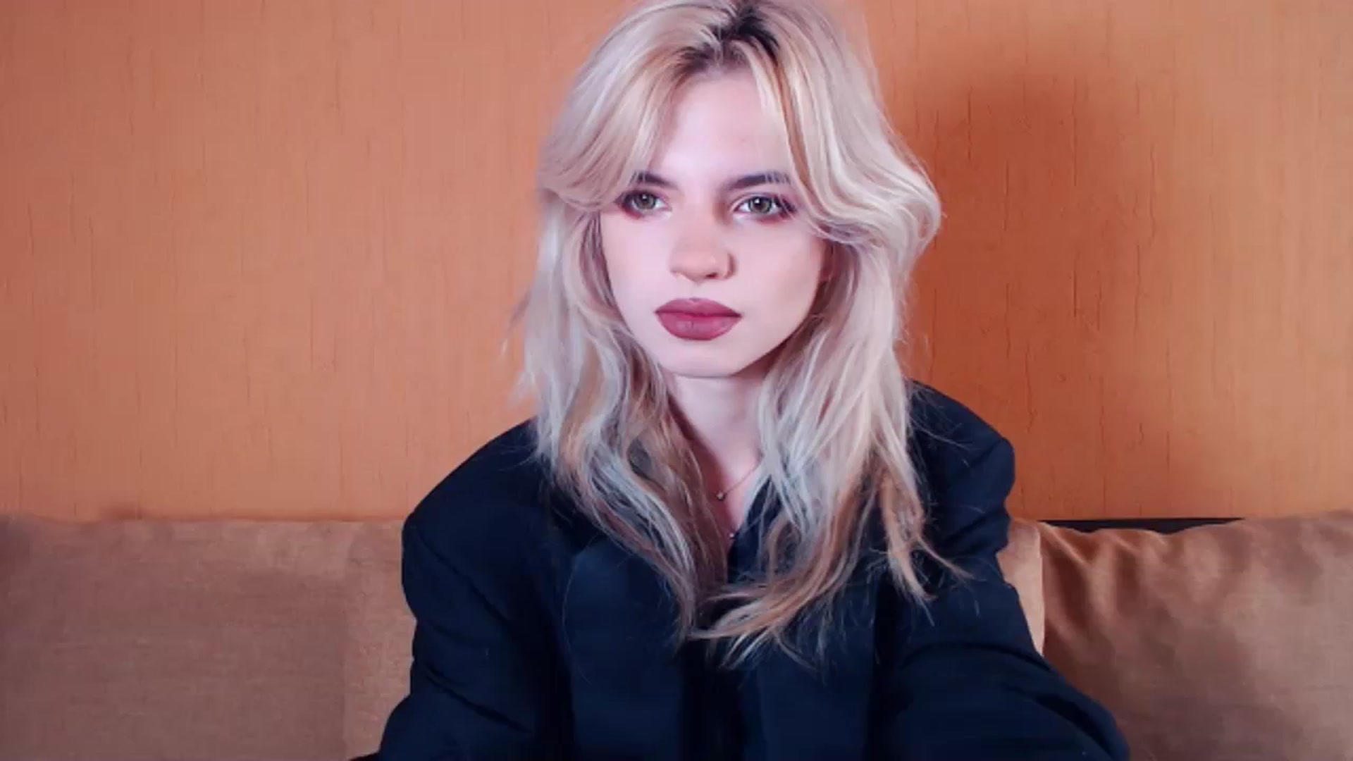 Gallery image thumbnail from Erineys's myfreecams stream on, 10/09/2023, 12:02 image 19 of 20