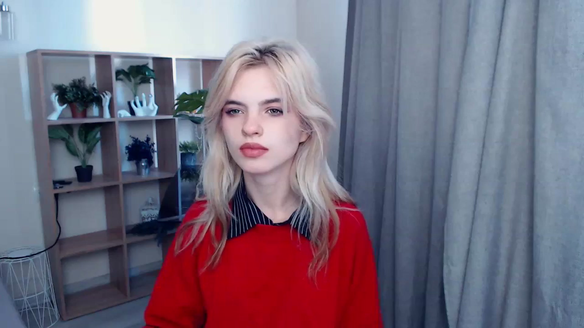 Gallery image thumbnail from Erineys's myfreecams stream on, 10/10/2023, 09:18 image 3 of 20