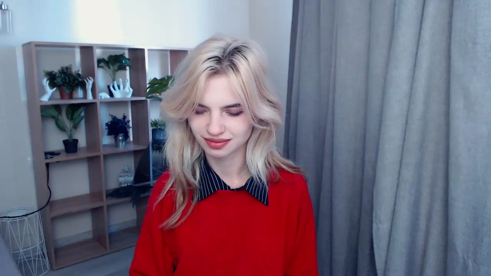 Gallery image thumbnail from Erineys's myfreecams stream on, 10/10/2023, 09:18 image 2 of 20