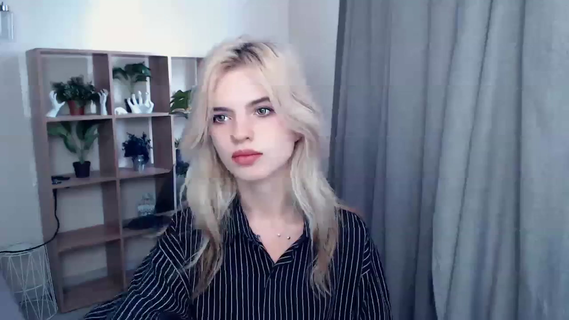 Gallery image thumbnail from Erineys's myfreecams stream on, 10/10/2023, 10:41 image 4 of 20