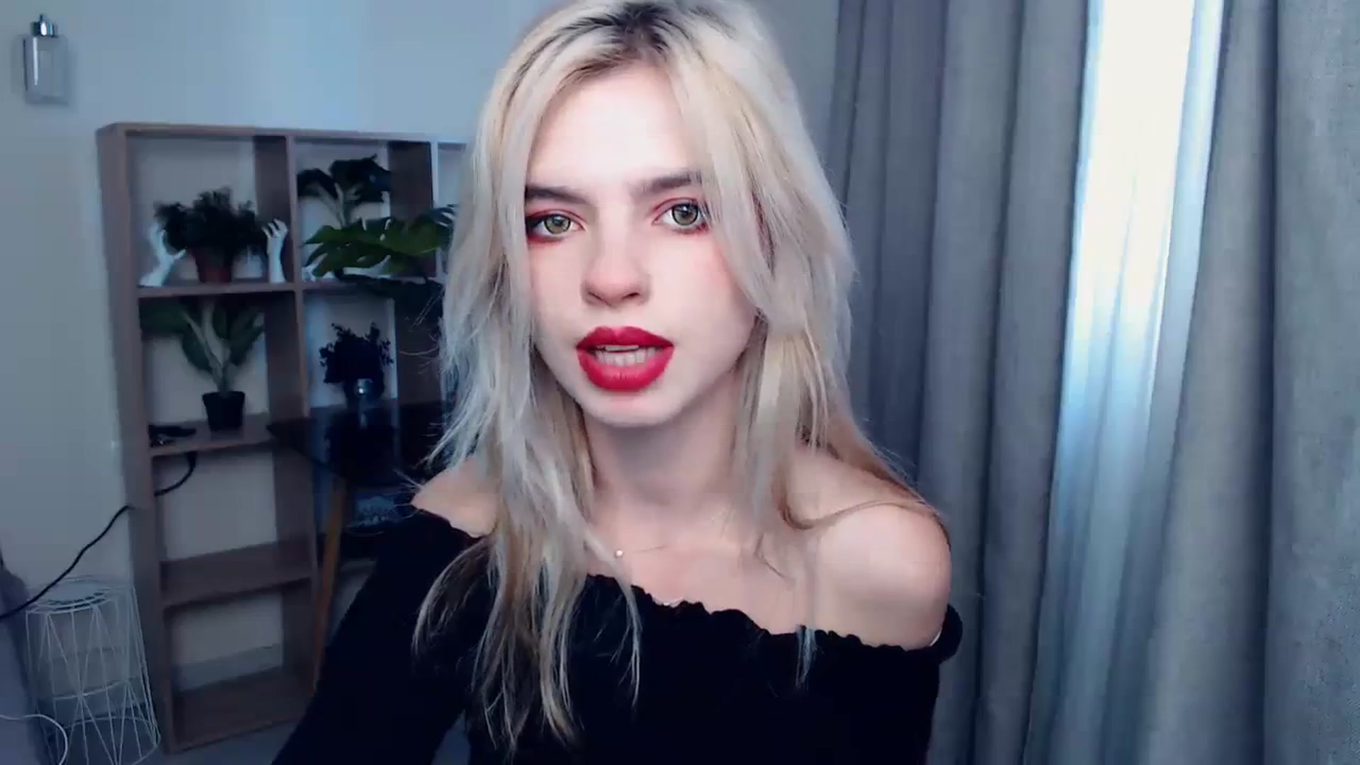 Gallery image thumbnail from Erineys's myfreecams stream on, 10/11/2023, 07:15 image 17 of 20