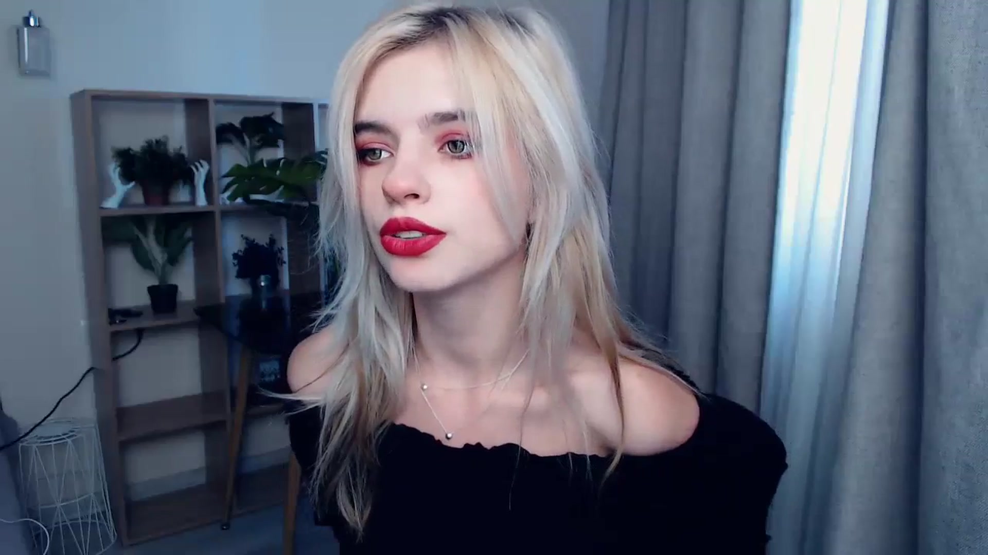 Gallery image thumbnail from Erineys's myfreecams stream on, 10/11/2023, 07:15 image 11 of 20